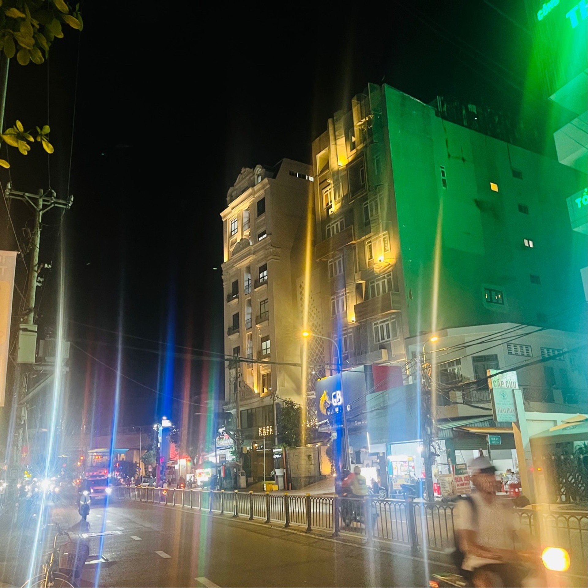 Bán nhà 1 sẹc 125m2 trung tâm Nguyễn Thị Thập, giá hơn 9 tỷ