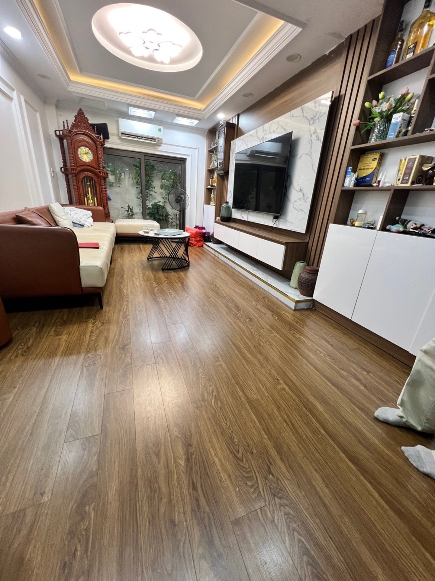 Bán nhà riêng Tứ Hiệp gần BV Nội Tiết oto đỗ cổng DT42m tầng giá nhỉnh 8 tỷ.