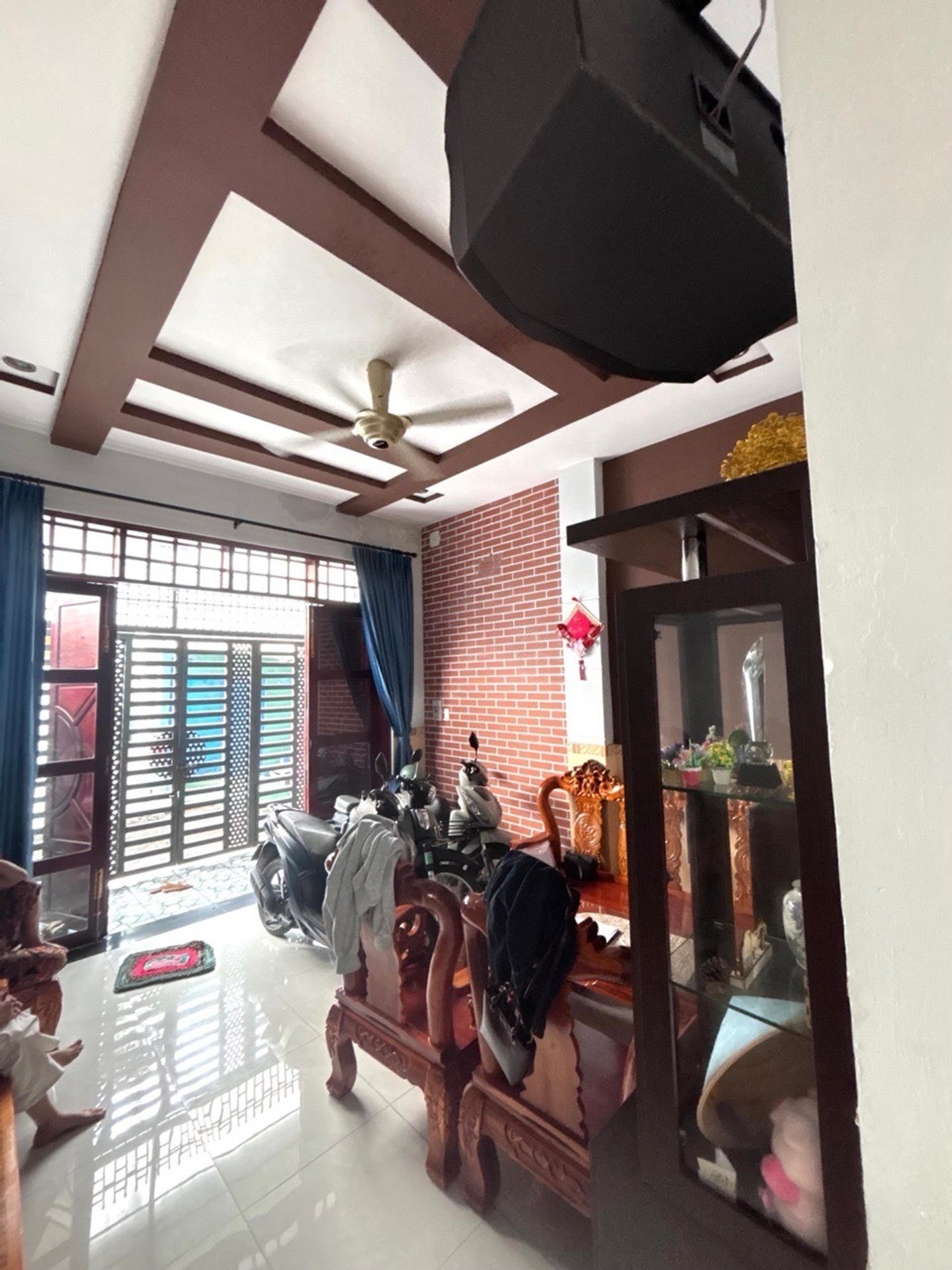 Nhà lô góc 3 tầng, hẻm ôtô, đường số 4 trường thọ, thủ đức