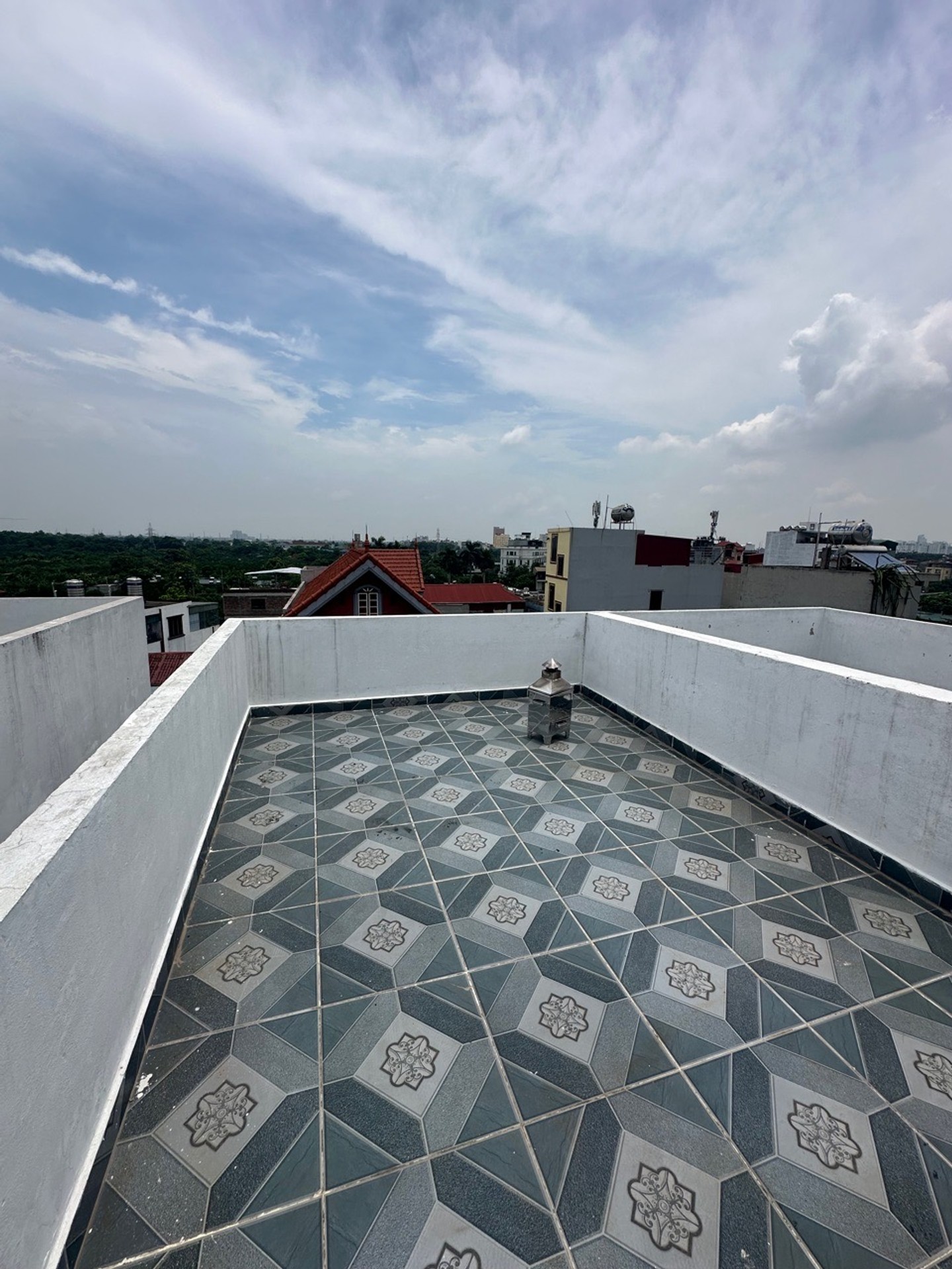 bán nhà Phú Diễn mới xây 6 tầng lô góc 39m², thang máy, ô tô đỗ cửa, dòng tiền 16 triệu/tháng