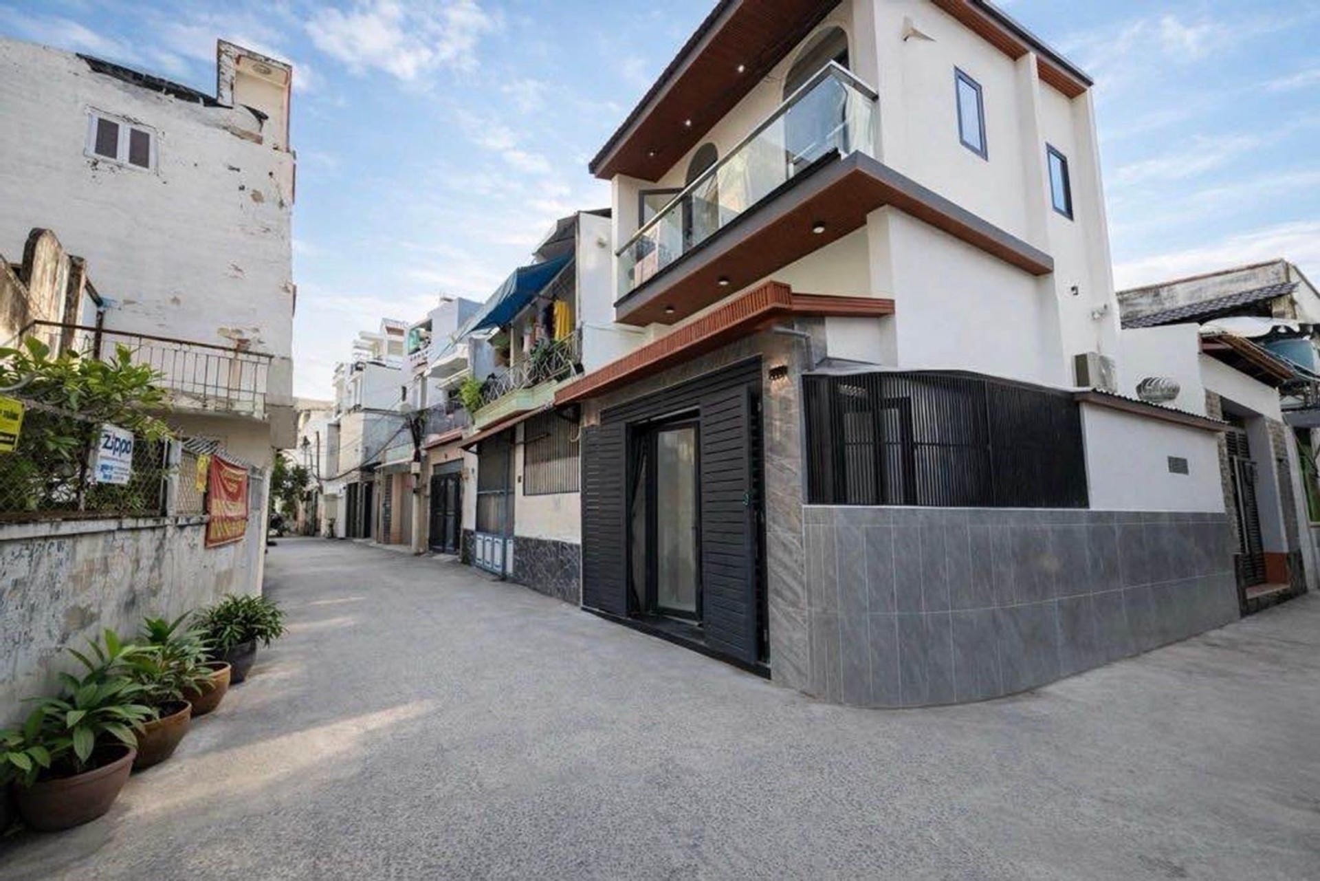 Lô Góc Hẻm Ô Tô - 33m2 - 3 Tầng - Phan Văn Trị P11 Bình Thạnh - Gần Quận 1 - Sát Mặt tiền