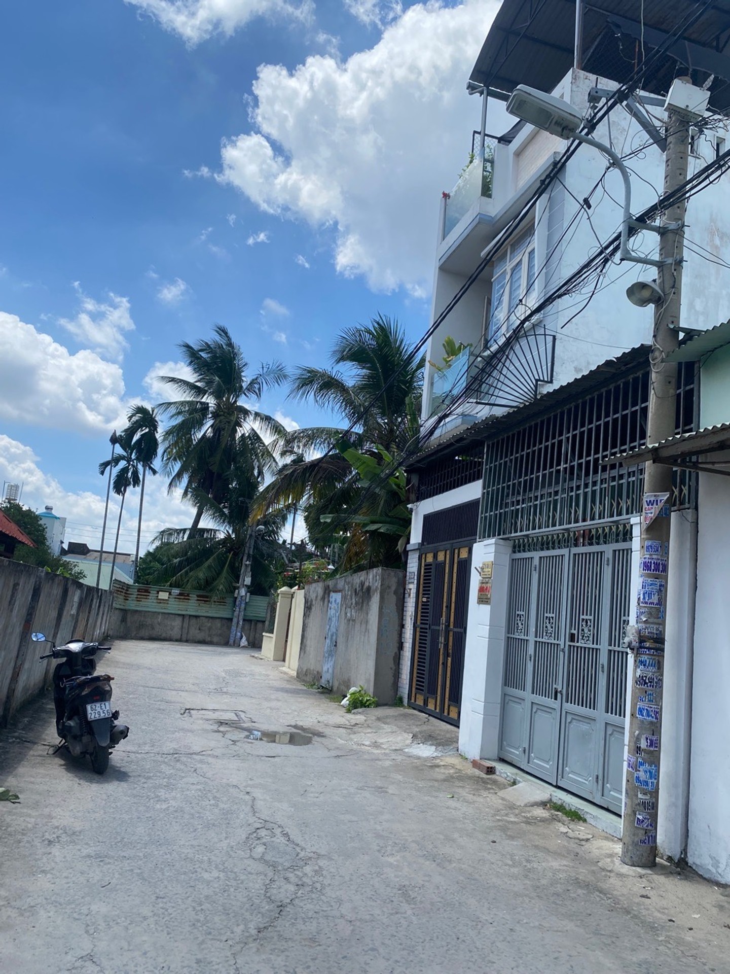 Nhà cấp 4 2 phòng ngủ, 60m2, gần ngã tư Ga, quận Bình Thạnh
