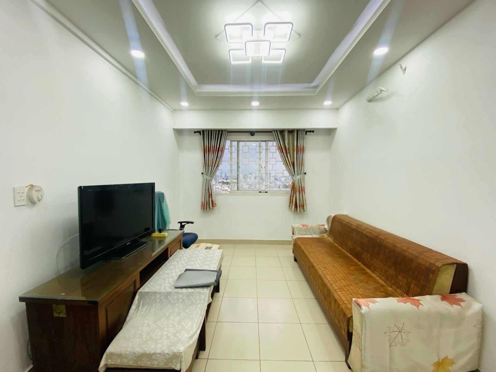Căn hộ 3 phòng ngủ 70m2 tầng 14 phường Tân Phú giá 4 tỷ