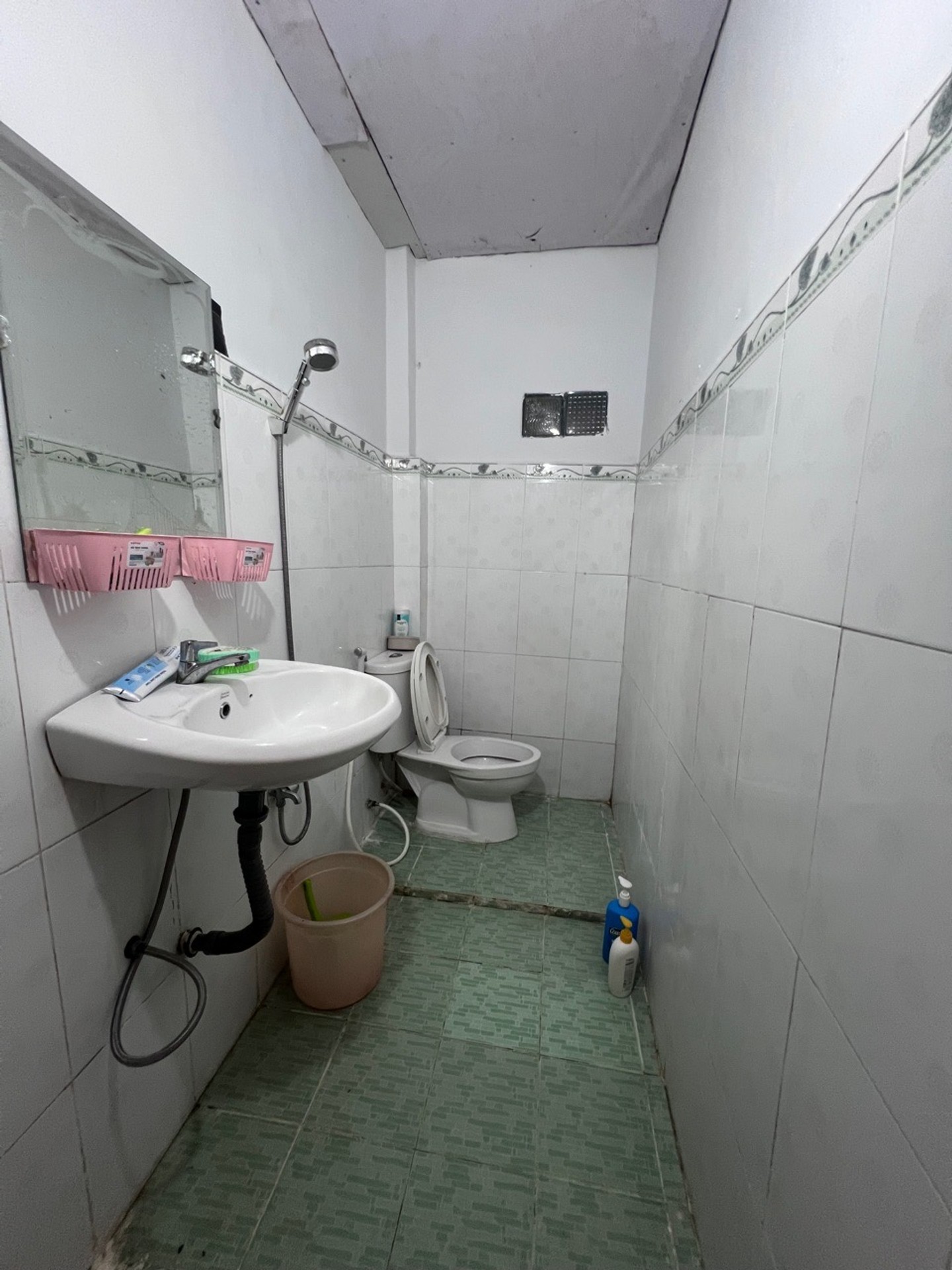 Nhà Hiệp Bình 2 tầng rộng rãi, tiện ích đầy đủ, giá hợp lý