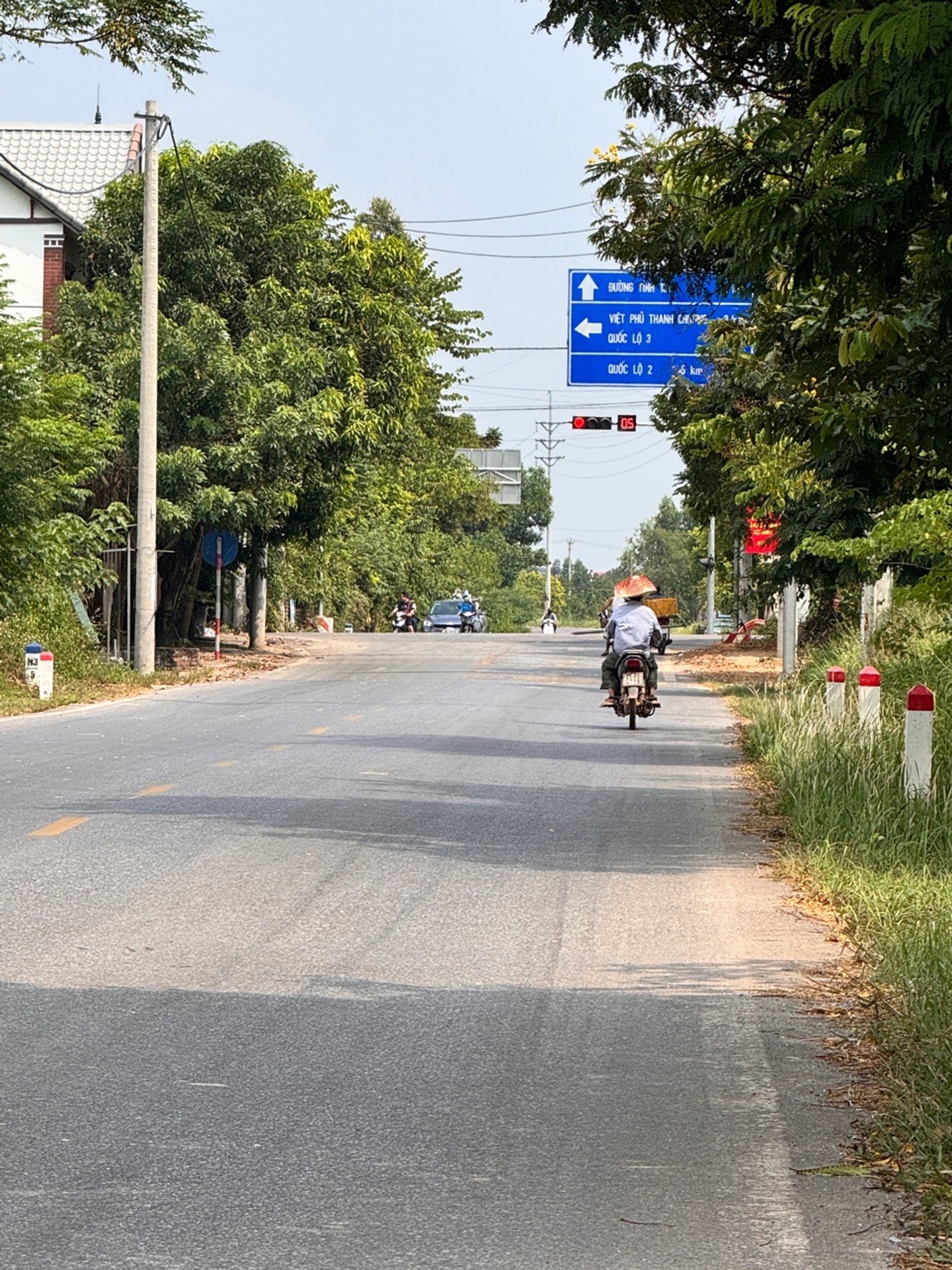 Đất vàng Phú Thịnh, mặt tiền rộng, tiện nghi đầy đủ