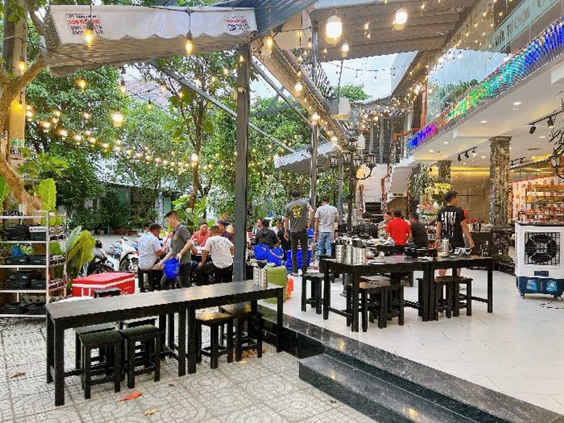 Bán nhà mặt phố lô góc 2 mặt tiền phường 4, Quận 8, diện tích 183m2