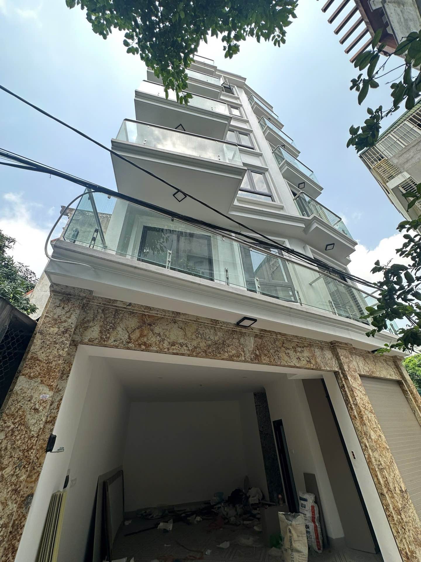 Bán nhà riêng 7 tầng diện tích 50.4m2 tại phường Việt Hưng, Long Biên