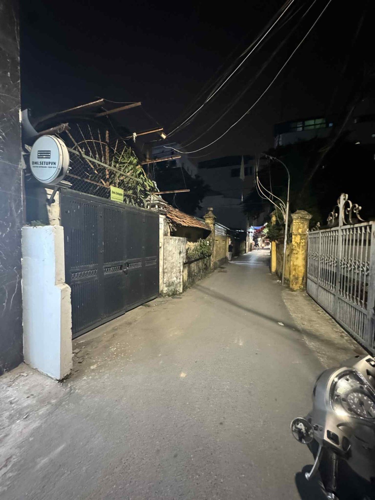 Bán nhà Phú Thượng 40m2 x 7T xây mới thang máy ô tô đỗ cửa qua nhà nhỉnh 10 tỷ.