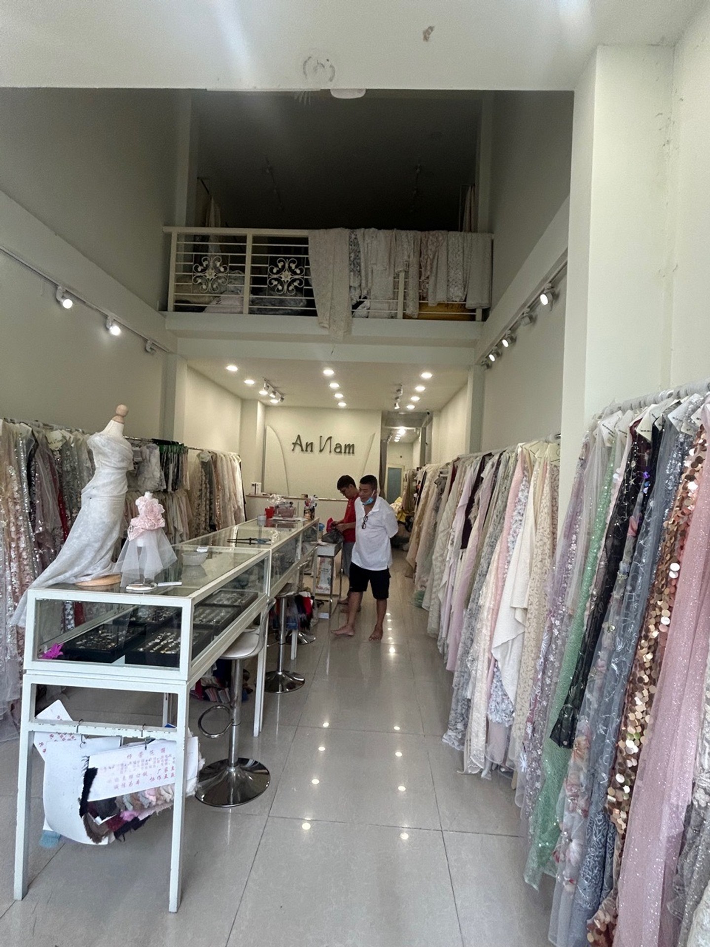Bán nhà mặt phố 4 tầng diện tích 84m² tại Phú Thọ Hòa Tân Phú