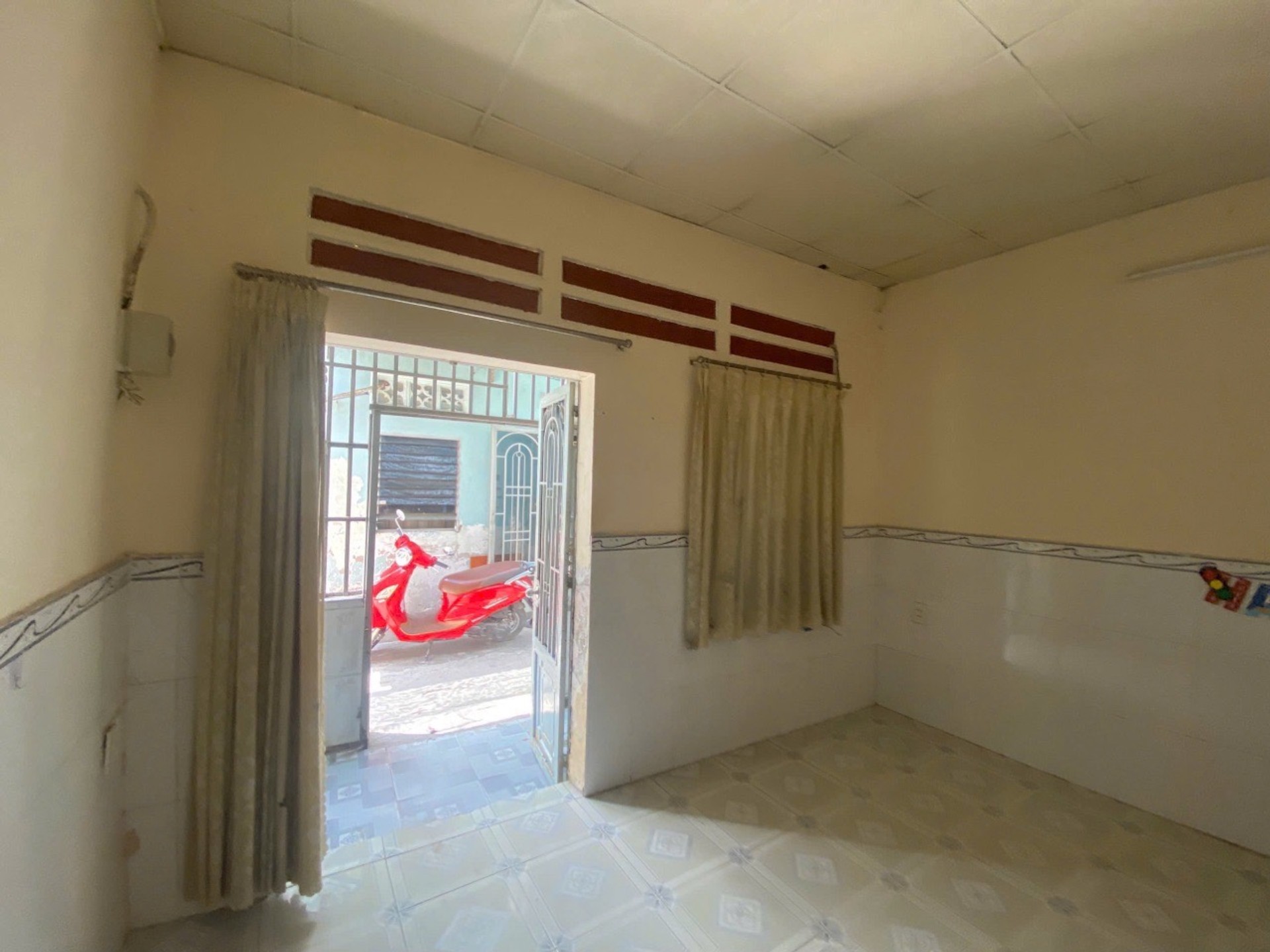 Nhỉnh 2 tỷ có Nhà 2 tầng, sổ hồng riêng, phường An Phú Đông, TP HCM