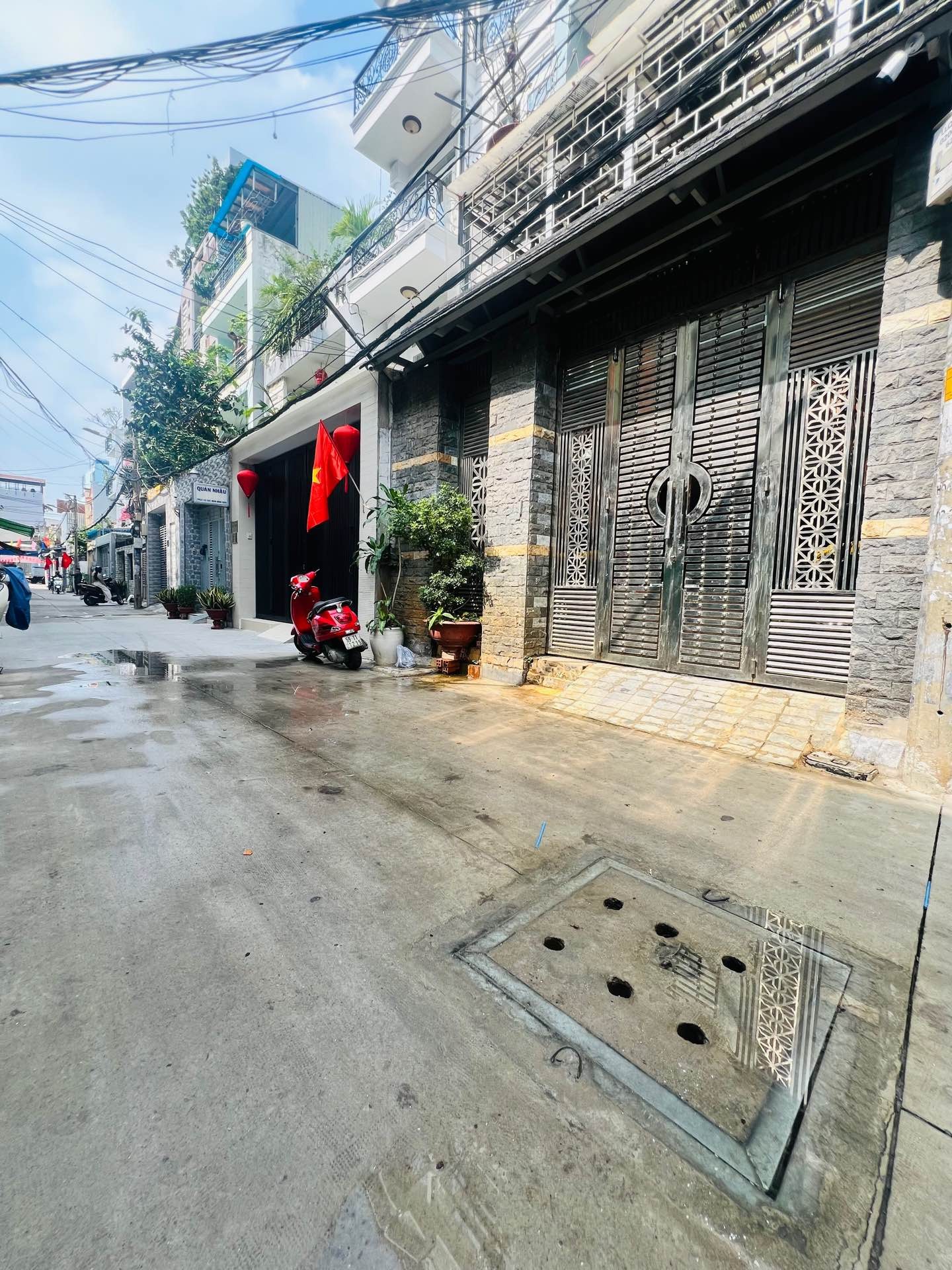 Bán nhà 6 tầng có thang máy trong hẻm ô tô thông Tân Phú