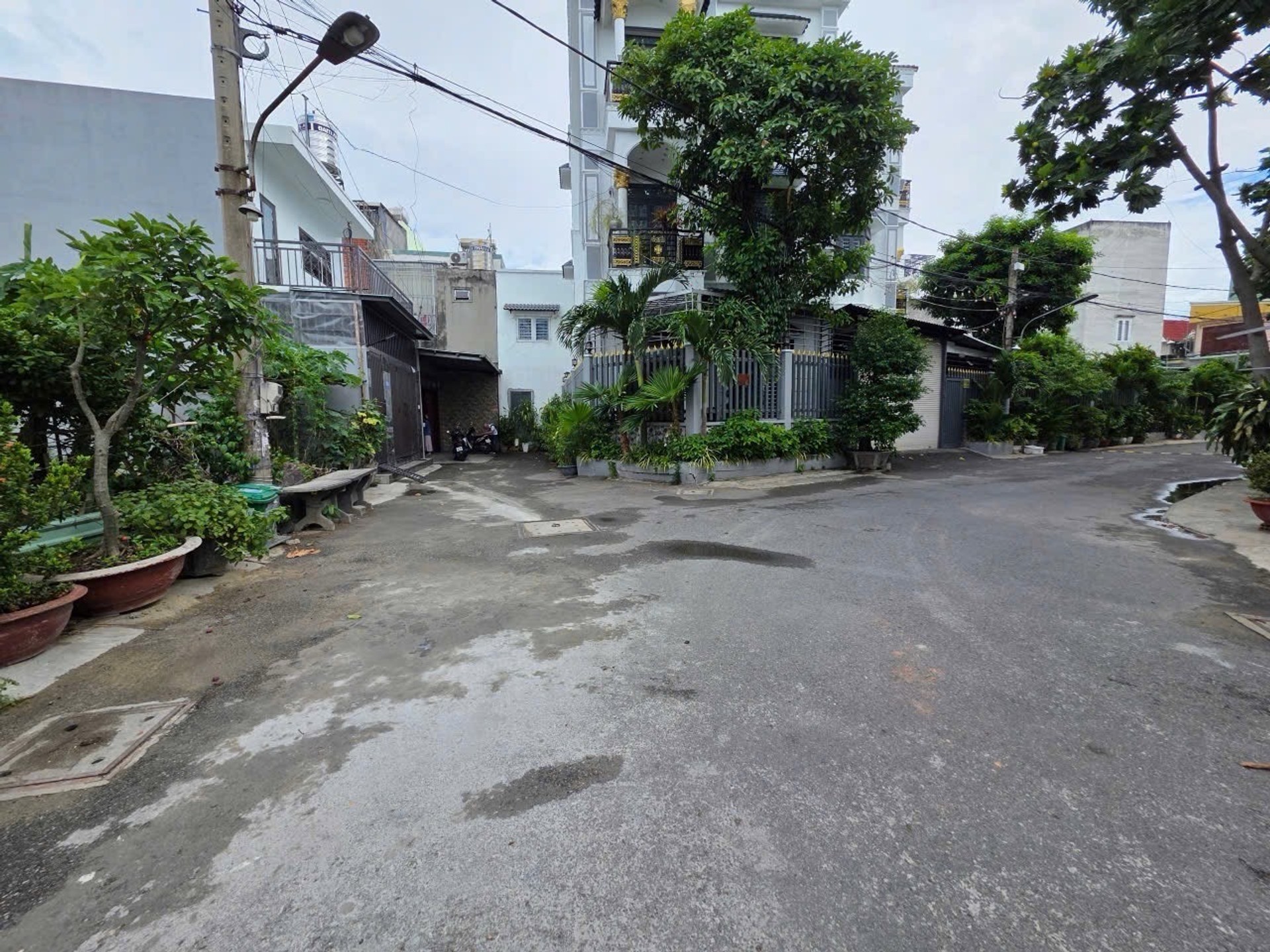 Bán nhà mới C4 hẻm xe hơi, Hà Huy Giáp, Q12. 107m² ngang 5.5m nở hậu 7m. 5,2 tỷ CTL.