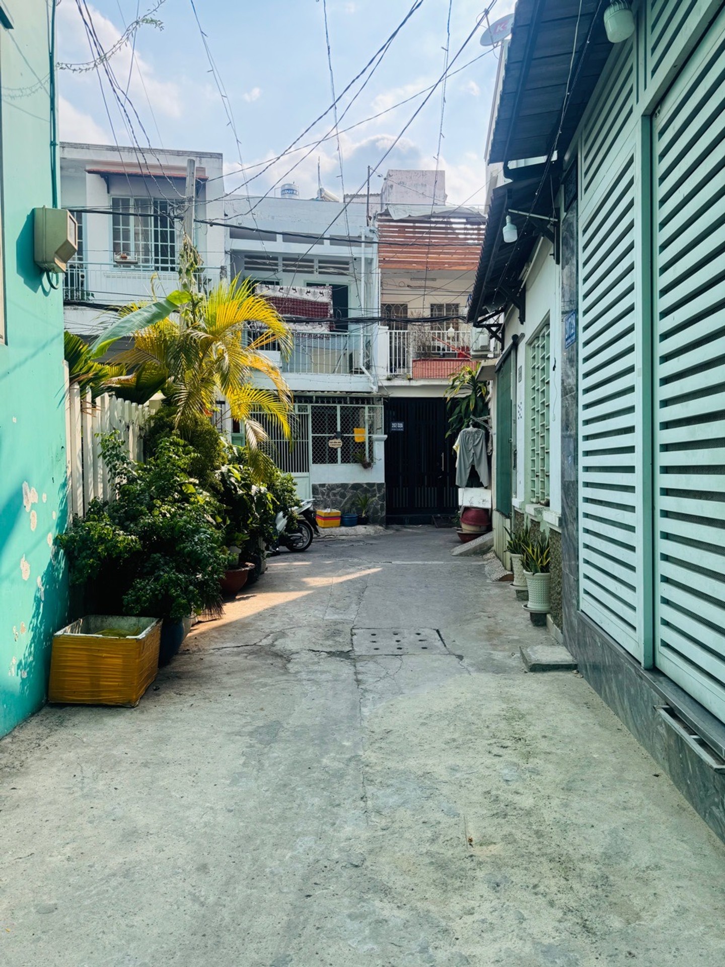 Nhà 4 tầng, diện tích rộng, tiềm năng tăng giá cao tại Bạch Đằng, Hàng Xanh. Dòng tiền từ 9 CHDV.