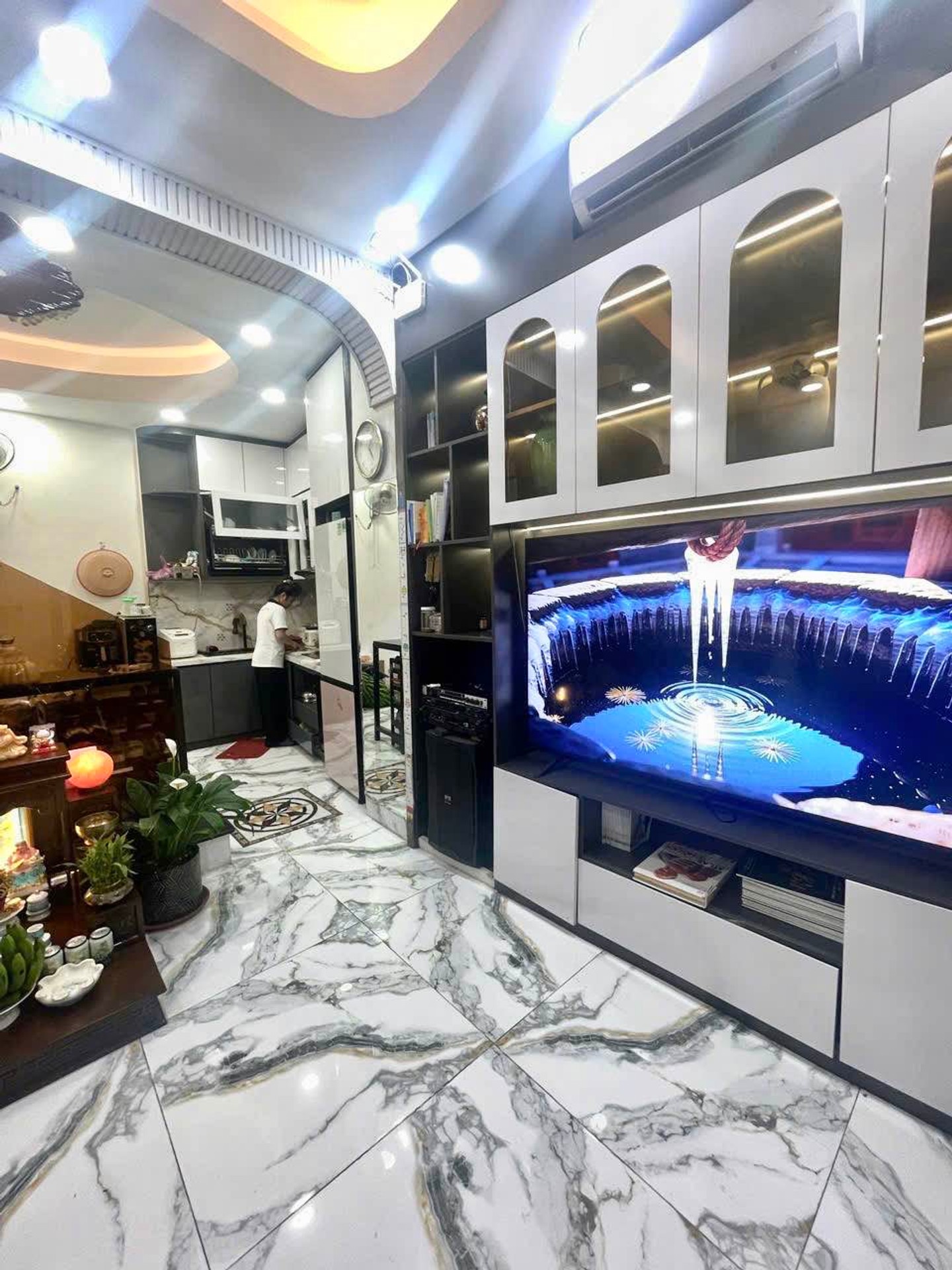 NHÀ ĐẸP Ở LIỀN, PHÚ NHUẬN - 37M2 - 4 TẦNG - HÀNG XÓM Q1, BÌNH THẠNH