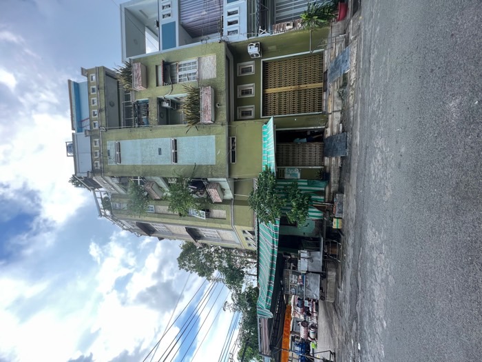 Nhà lô góc 5 tầng mặt tiền rộng tại phường Hiệp Tân, Tân Phú