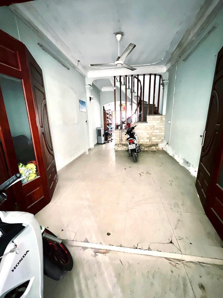 Bán nhà ngõ 199 hồ tùng mậu 54m², view vinhomes gardenia, ô tô tránh