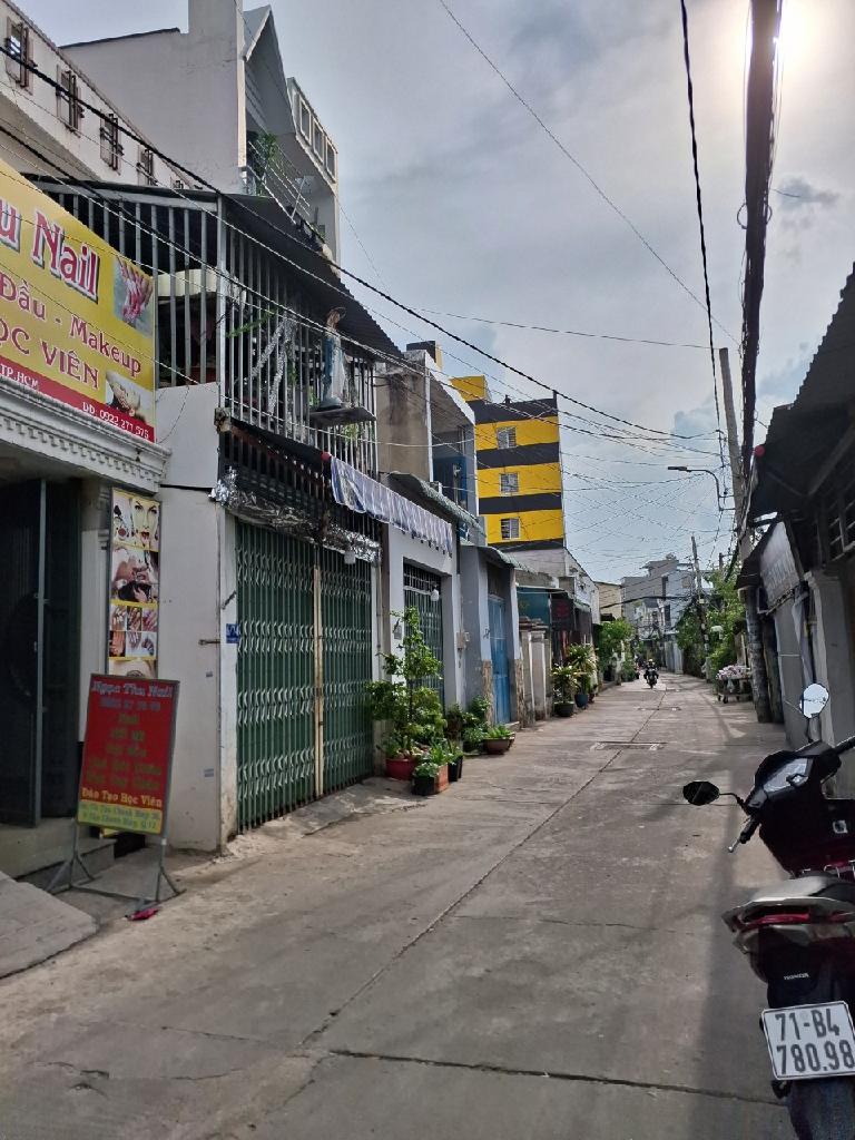 Nhà mặt phố rộng 612m2 nắm giữ cơ hội đầu tư vàng tại quận 12