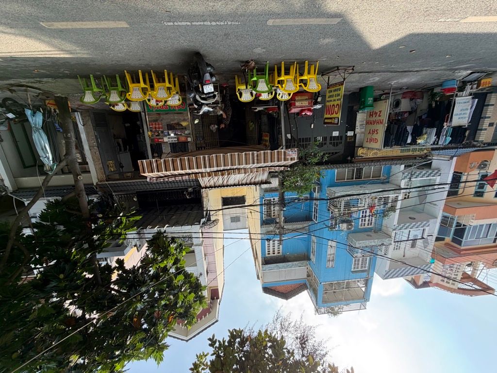 Bán nhà mặt phố diện tích 75m², giá 9.7 tỷ tại quận Lê Cao Lãng