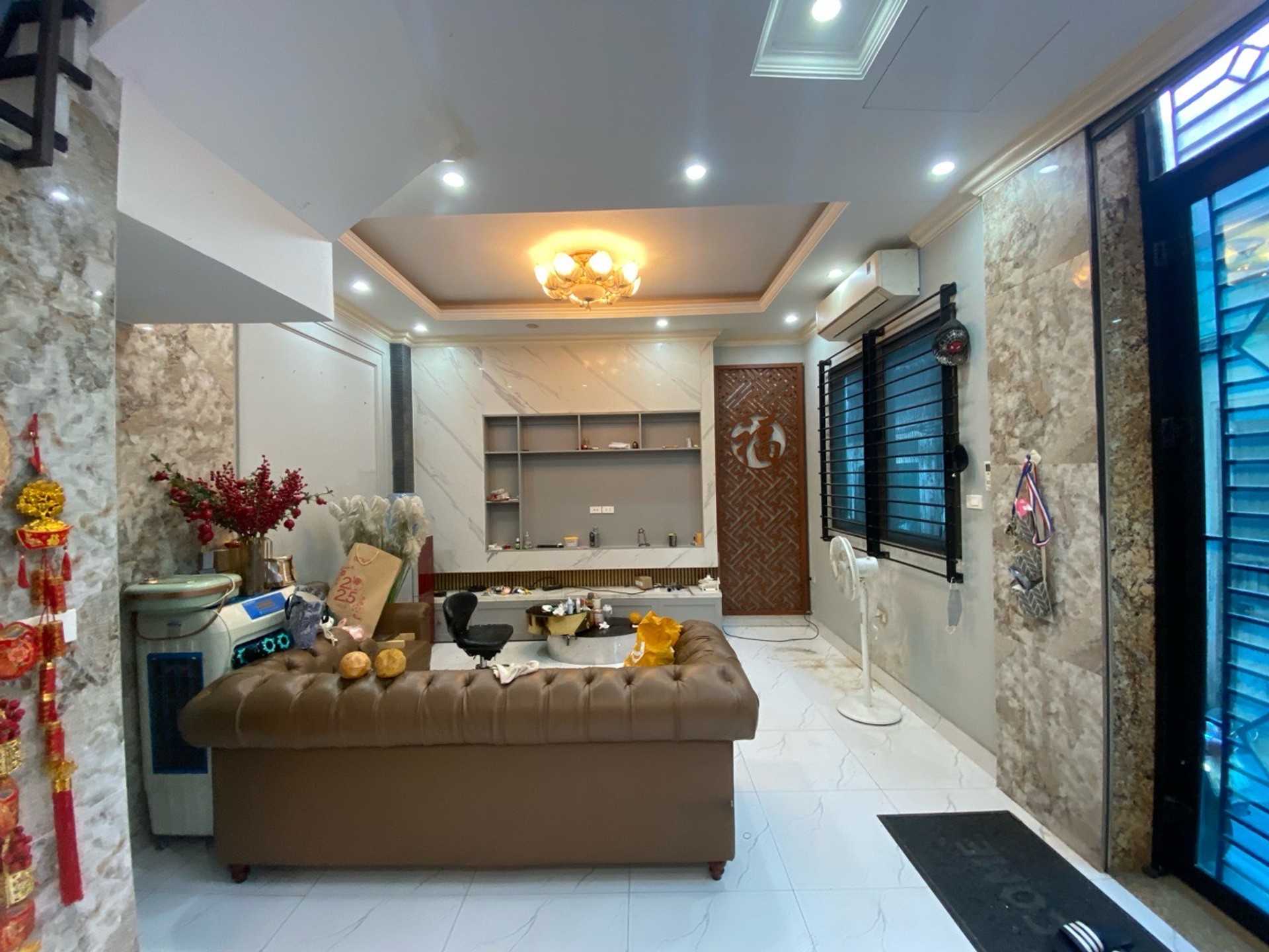 Bán nhà riêng Thịnh Liệt 6 tầng mặt tiền rộng gần mặt phố ô tô