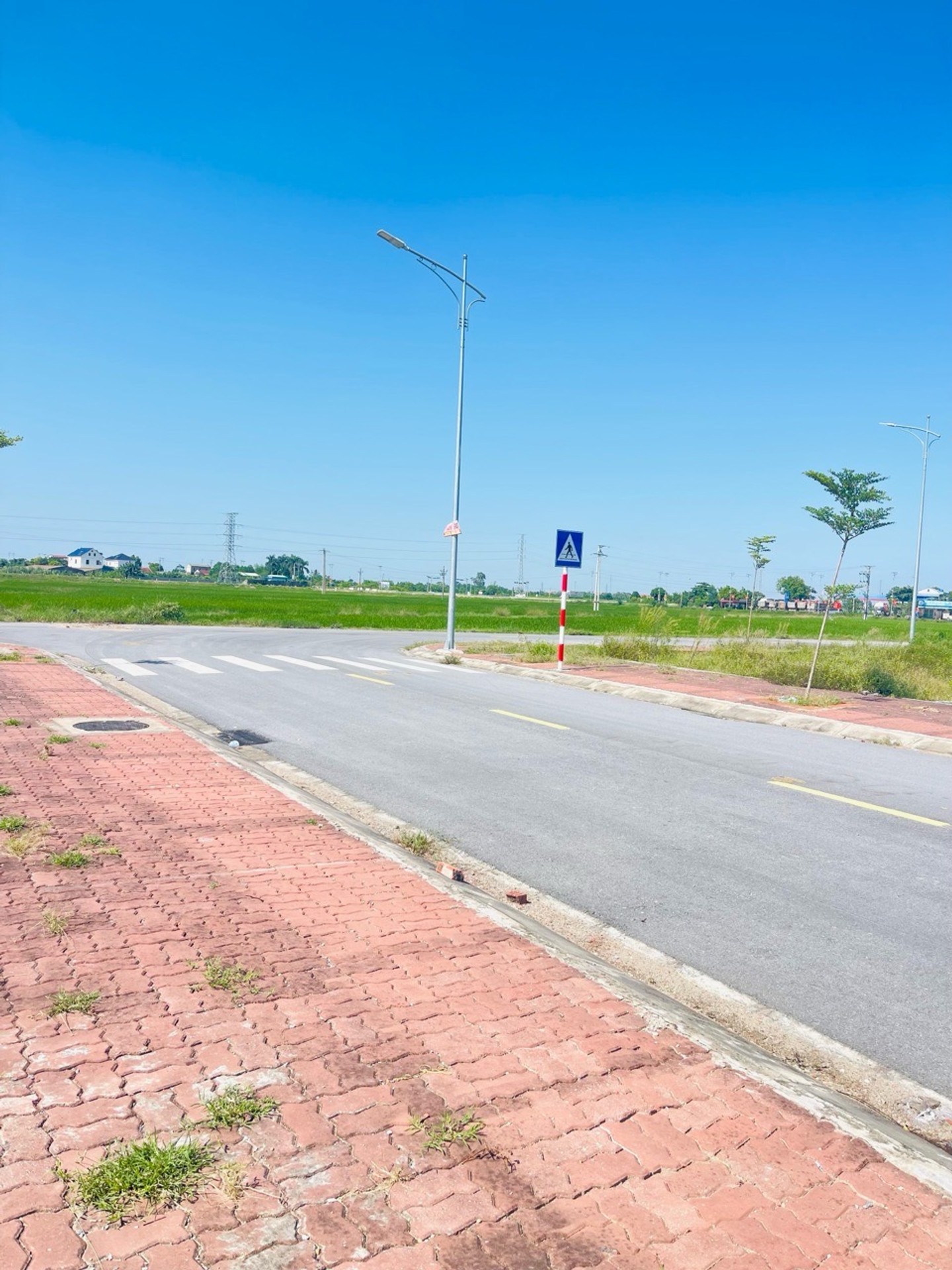 Cơ hội sở hữu lô đất đấu giá mặt tiền rộng tại xã Tiên Lữ, Hưng Yên