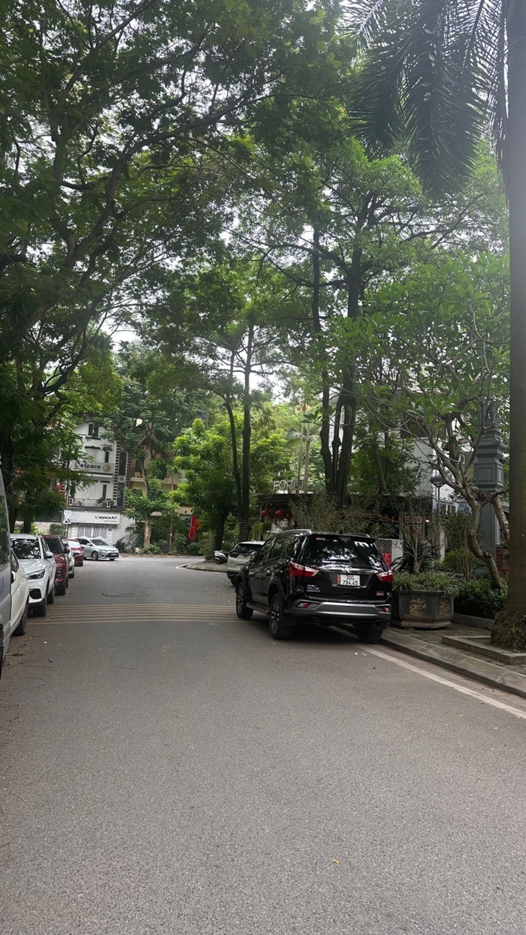 Bán biệt thự đơn lập 4 tầng tại Bắc Linh Đàm, 195m², pháp lý rõ ràng
