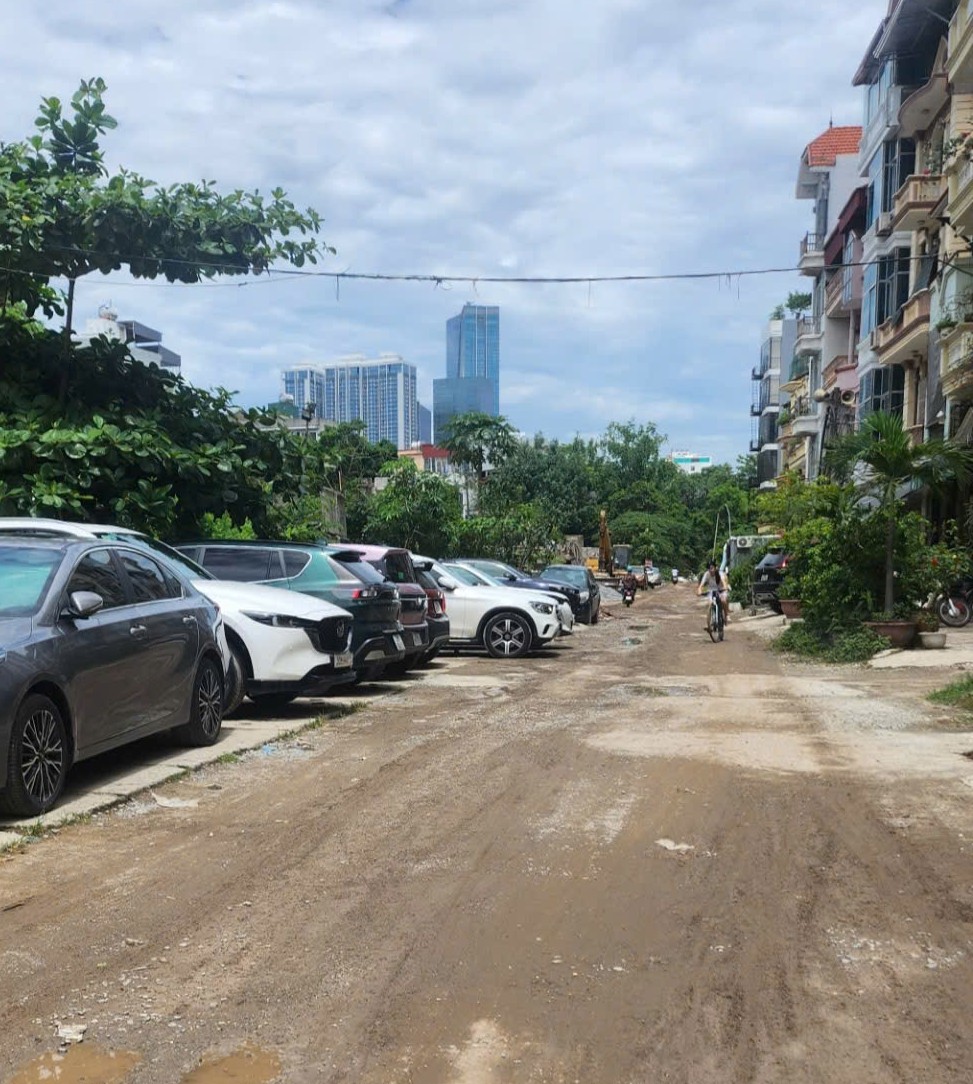 CƠ HỘI HIẾM ĐỂ SỞ HỮU NHÀ MẶT NGÕ KINH DOANH TẠI GIANG VĂN MINH BA ĐÌNH VỚI GIÁ GIẢM MẠNH.