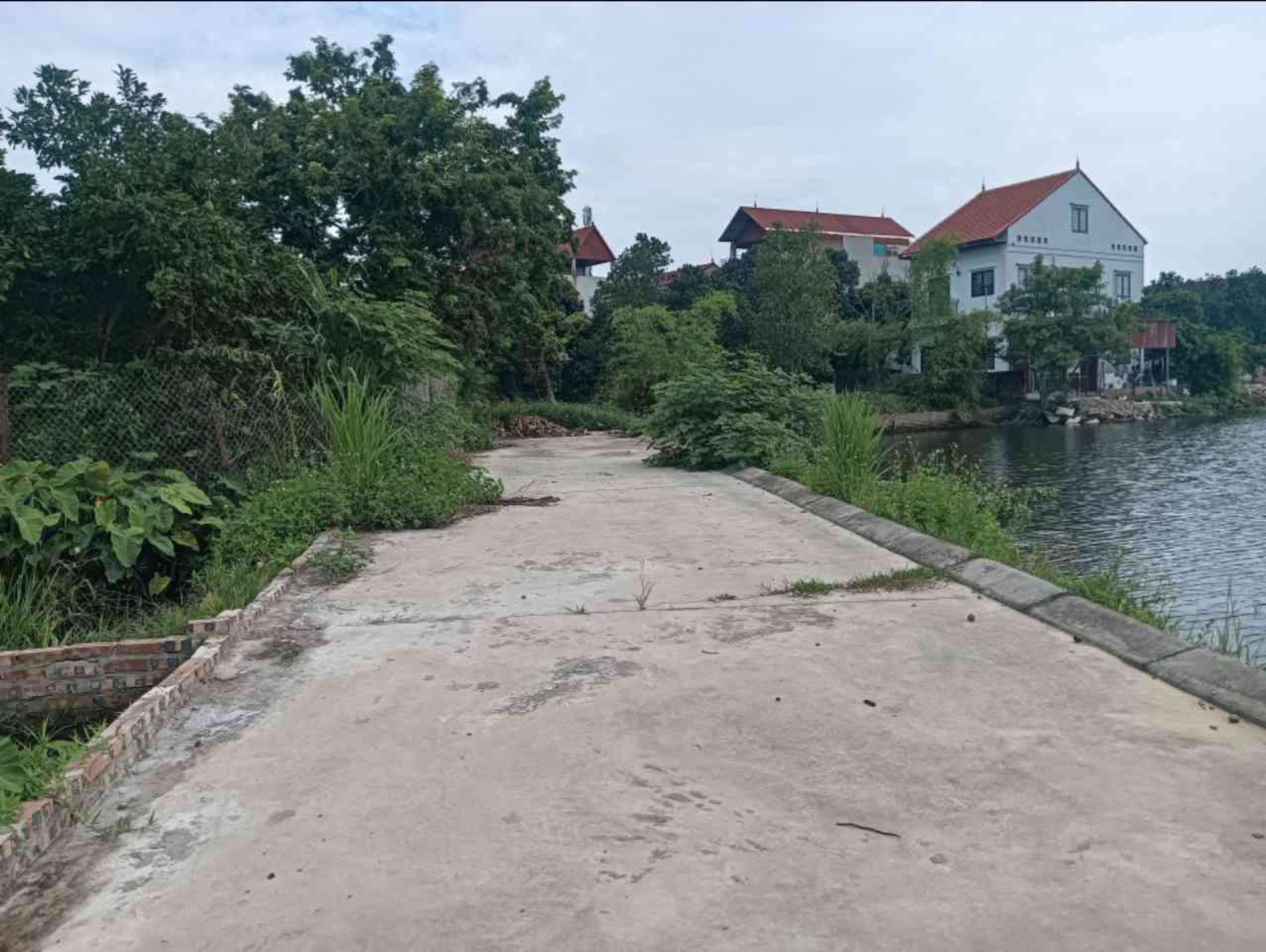 Đất View Hồ Siêu Đẹp 62m2 Giá Hời Tại Quang Tiến
