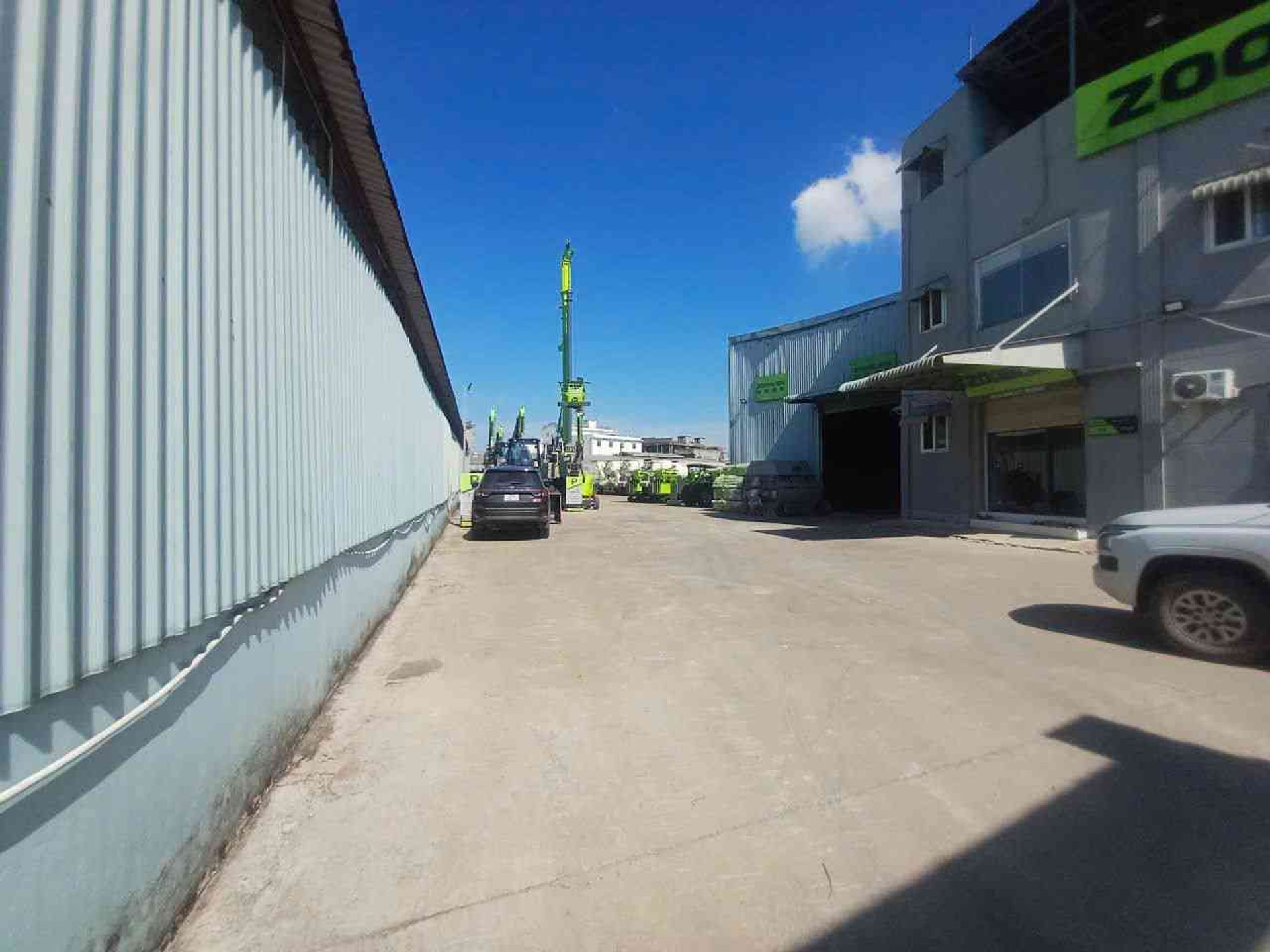 Siêu phẩm nhà mặt phố rộng 3500m2 tại Bình Tân