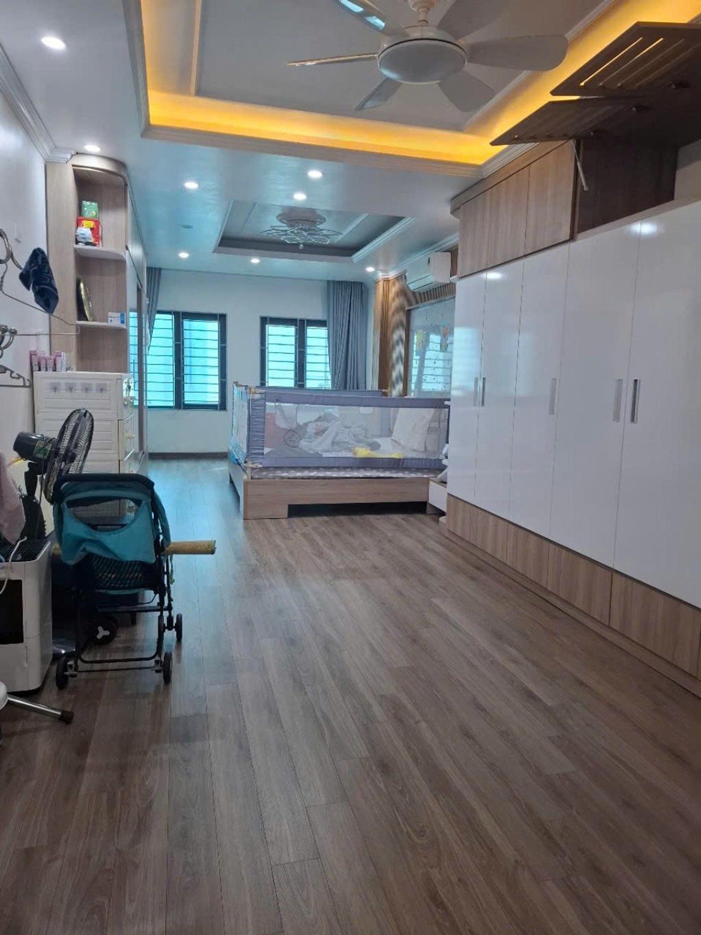 Bán nhà ngõ 58 Trần Bình – 7 tầng thang máy – ô tô – nhà đẹp ở ngay
