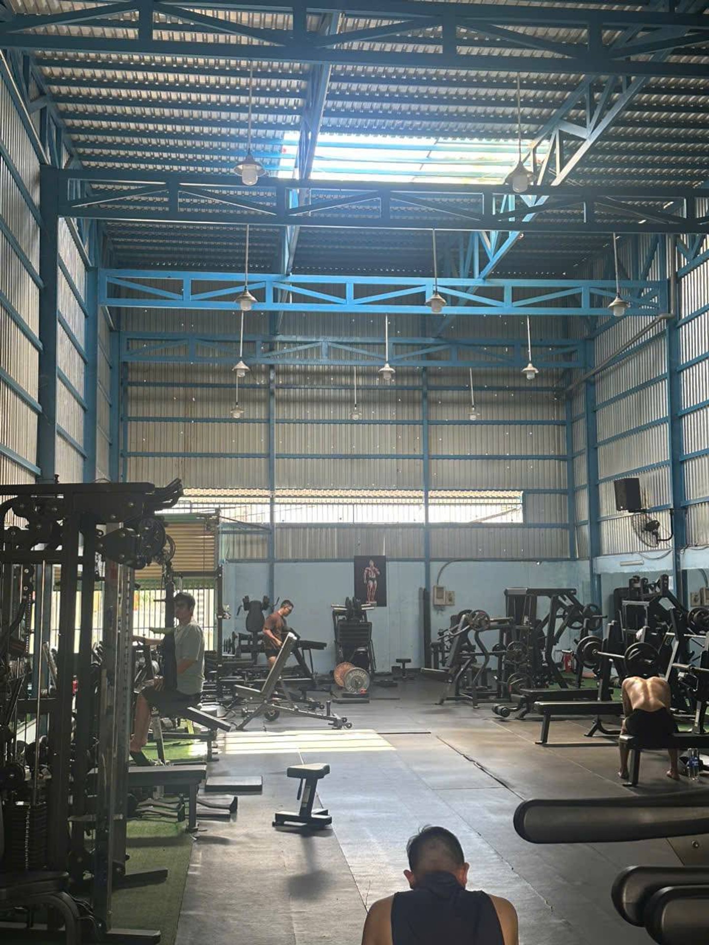 Bán nhà Hoàng Ngân liền kề Quận 6, diện tích 291m2, ngang 5m, nở hậu 10m