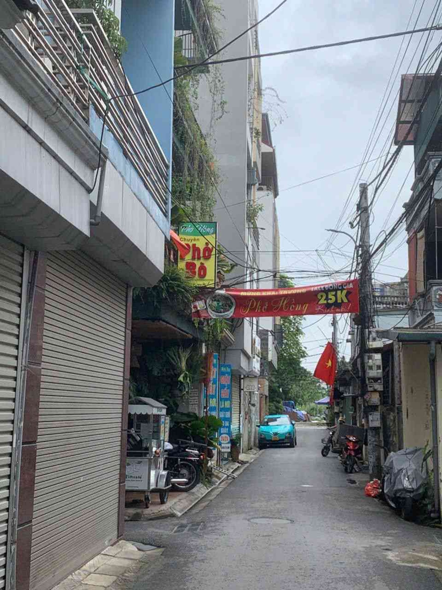 Bán nhà mặt phố tại Thôn Hậu - lô góc, diện tích 72.1 m2, sẵn nhà cho thuê