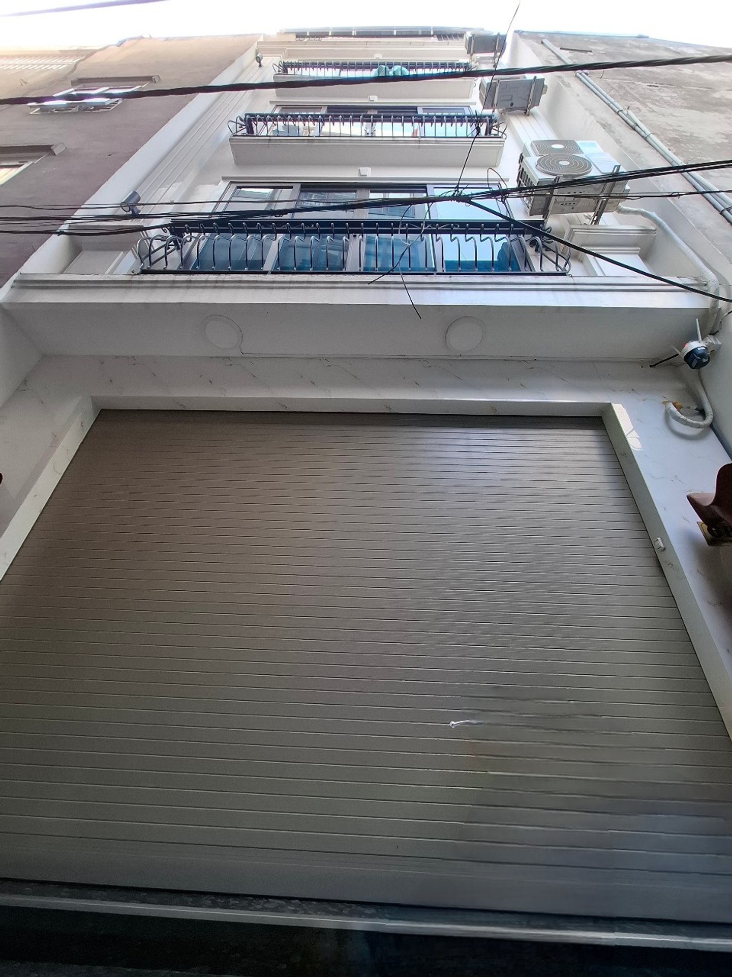 Nhà 5 tầng vừa túi tiền tại trung tâm quận Hà Đông