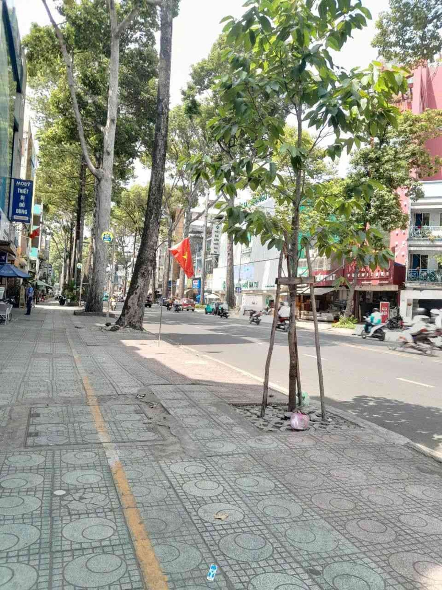 Bán nhà 4 tầng 3 phòng ngủ quận 10, diện tích 21m²