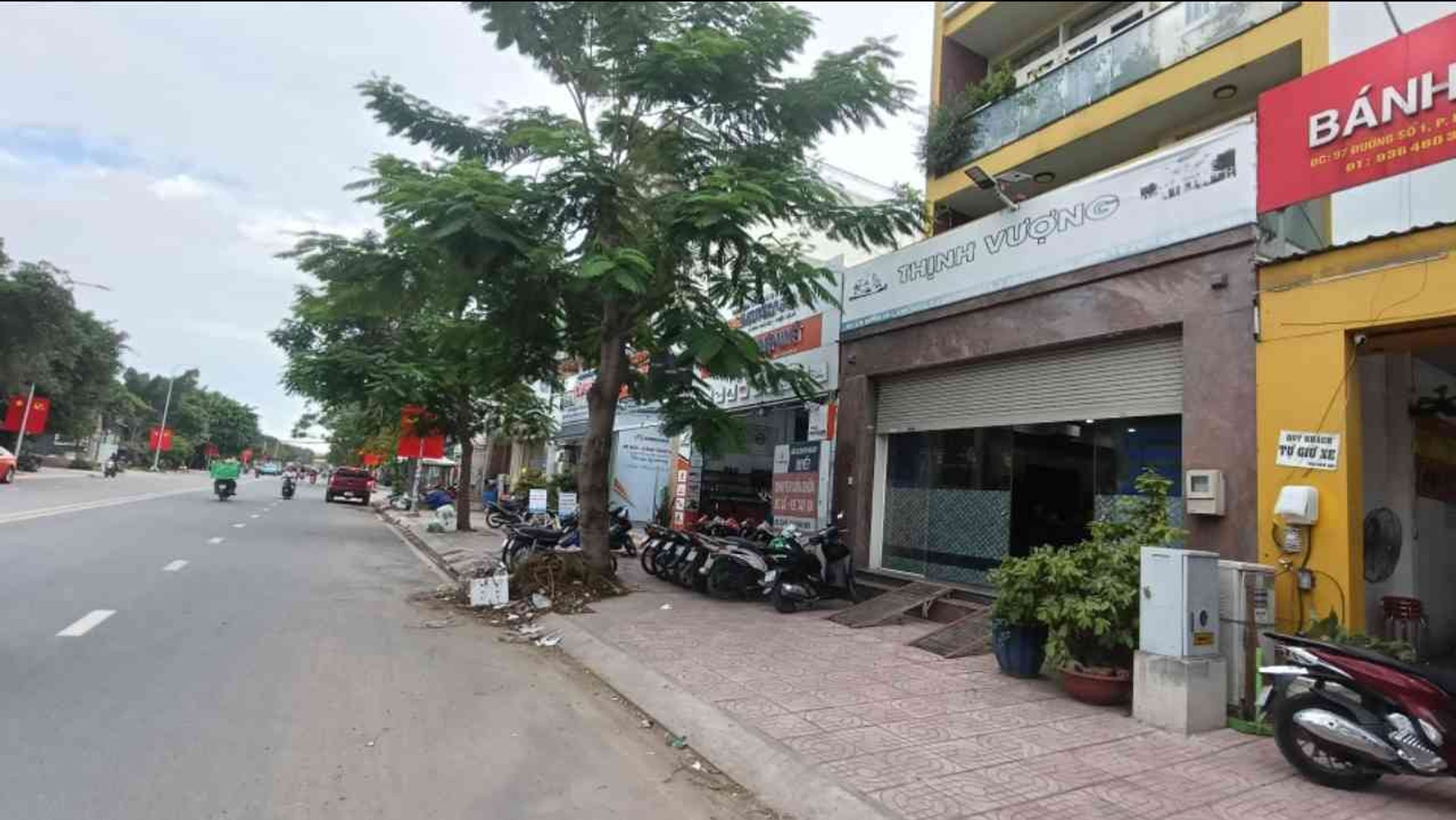 Cơ hội sở hữu nhà mặt phố hiếm có tại quận trung tâm, giá tốt