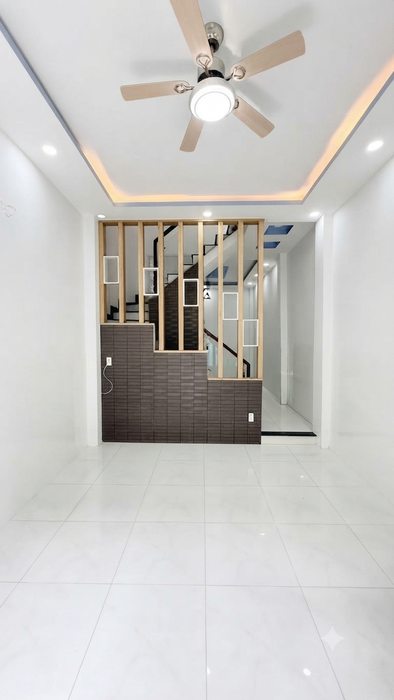 Bán nhà Kênh Tân Hóa – 5,9 tỷ | HXH thông, tiềm năng mặt tiền tương lai