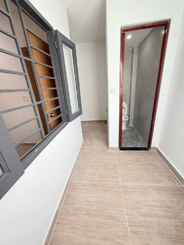 🔥 NHỈNH 2 ĐỒNG TL ĐÃ CÓ NHÀ SHR 3 TẦNG TẠI QUẬN 12 – VÀI BƯỚC LÀ TỚI NGUYỄN ẢNH THỦ