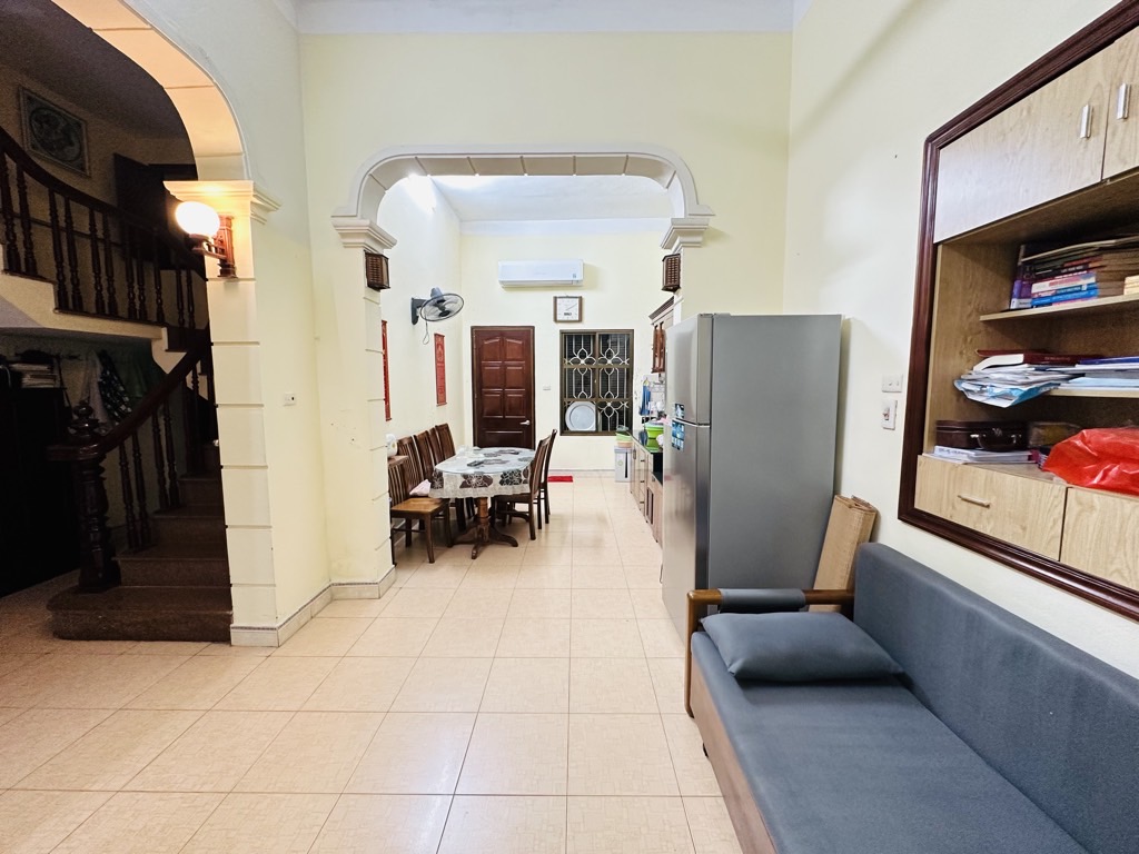 Mặt phố VIP NGUYỄN ĐỔNG CHI – 2 mặt tiền trước sau – vỉa hè rộng