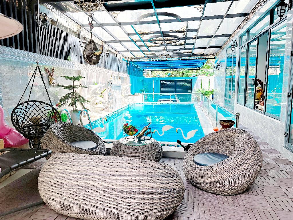 Bán biệt thự 3 tầng, 380m2 tại Xuân Thủy, Quận 2, giá 100 tỷ - LH: 0918604219 C.Loan