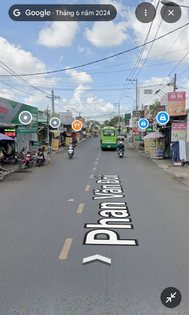 Siêu phẩm nhà mặt phố Phan Văn Đối giá sốc