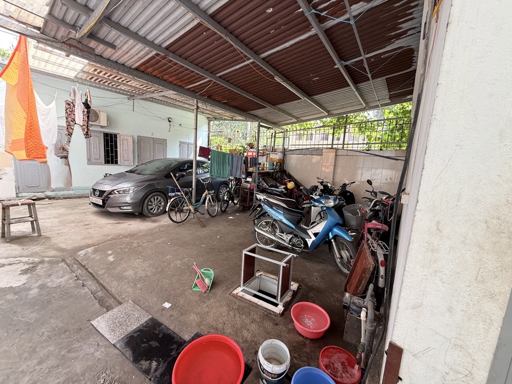 Bán đất mặt phố Hoàng Công Chất, gần KĐT Greenstar phù hợp xây building, khách sạn LH 0984618308