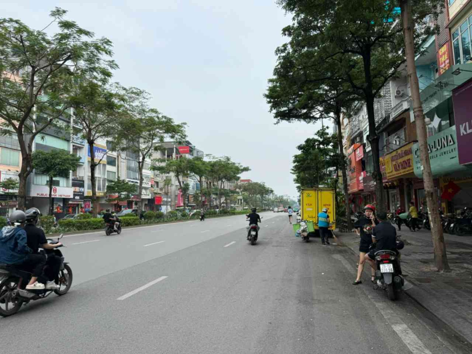 Nhà mặt phố Xã Đàn 6 tầng măt tiền 6m4 kinh doanh đắc địa giá 65 tỷ