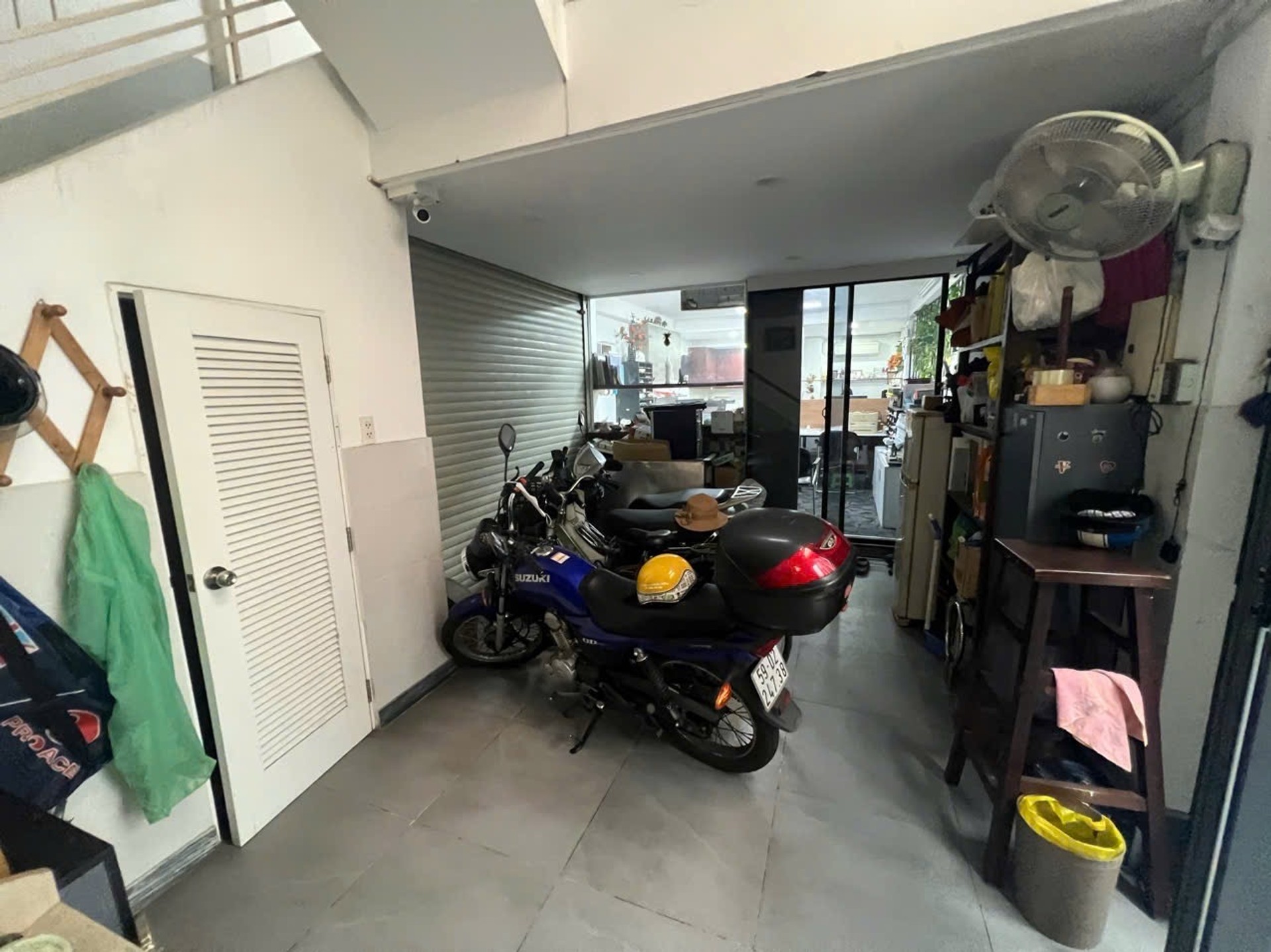 Nhà mặt phố kinh doanh 3 tầng, diện tích 80m2 tại quận Tân Bình