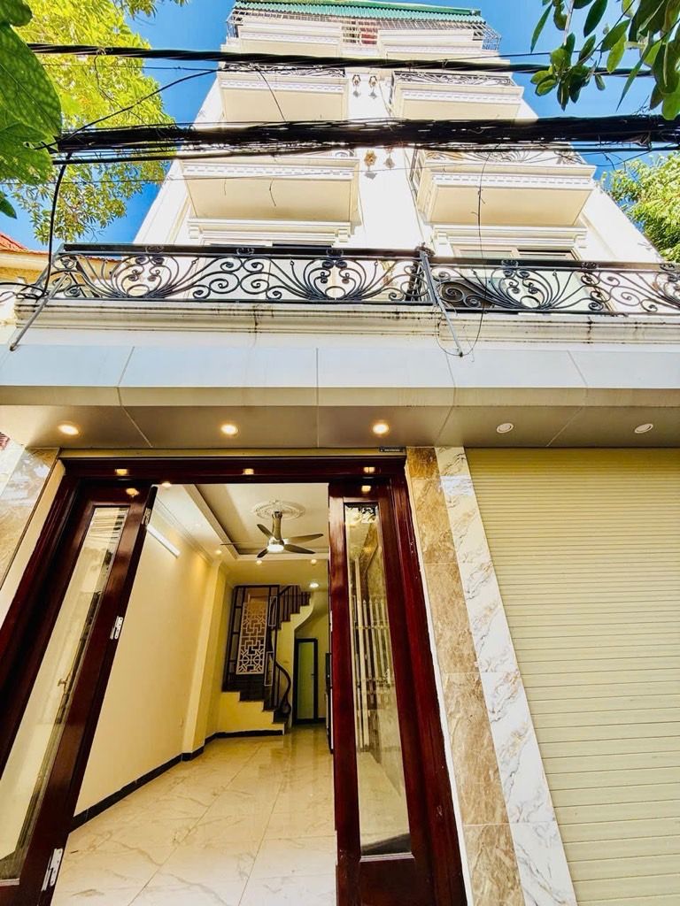 Nhà Đẹp 5 Tầng Full Nội Thất Bát Khối - Ô Tô Đỗ Cửa, Giá Tốt