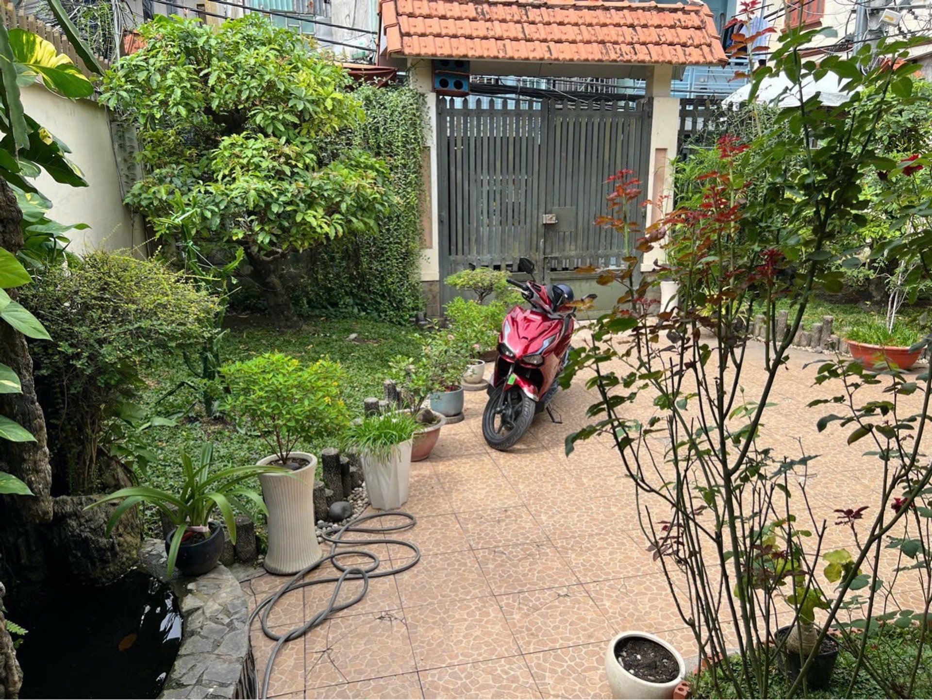 Bán biệt thự vườn góc 2 mặt tiền, Tân Hưng, Quận 7, 400m², 56 tỷ