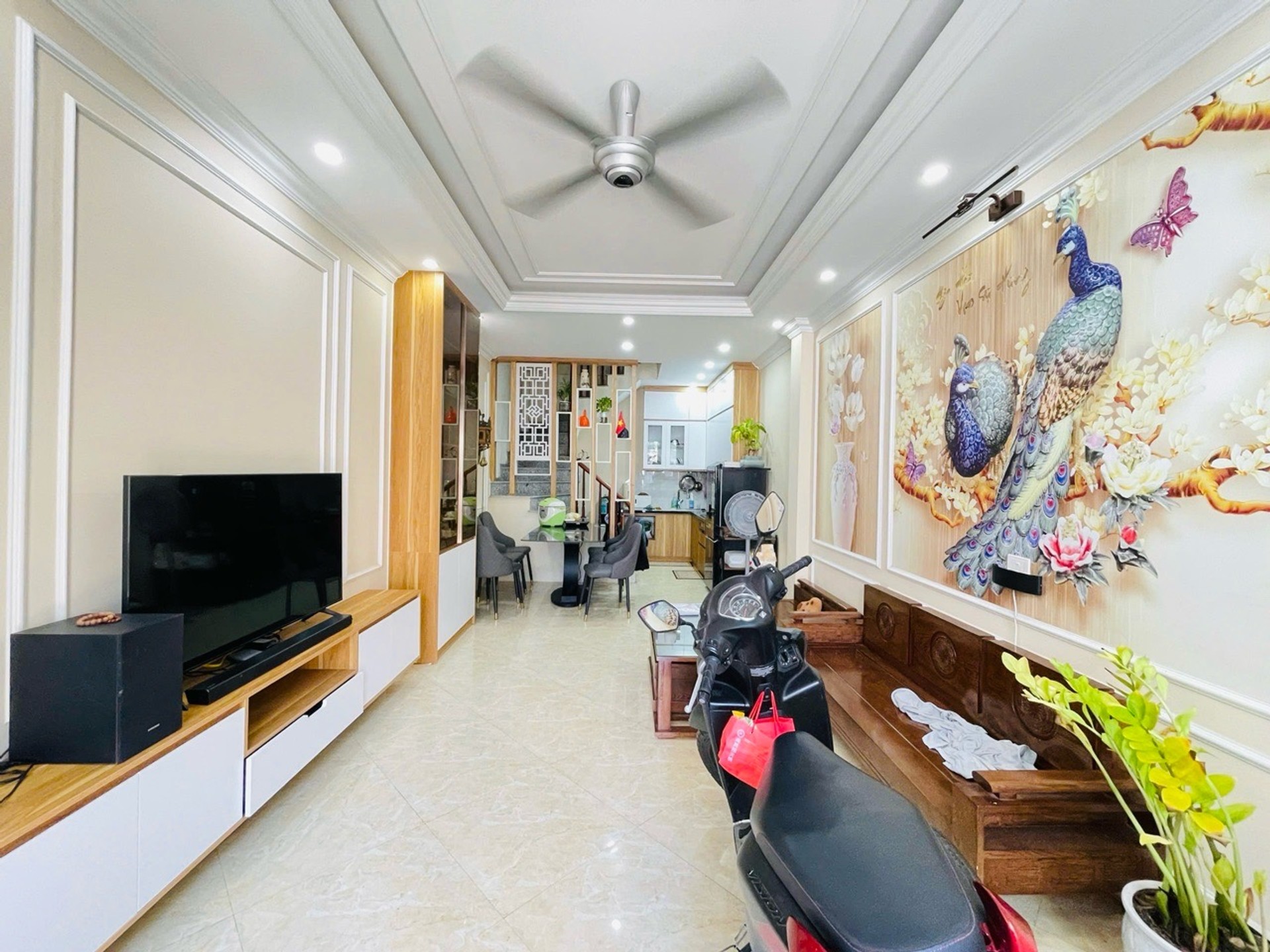 Bán nhà riêng 5 tầng tại Hoàng Mai, diện tích 37.5 m2, pháp lý đầy đủ