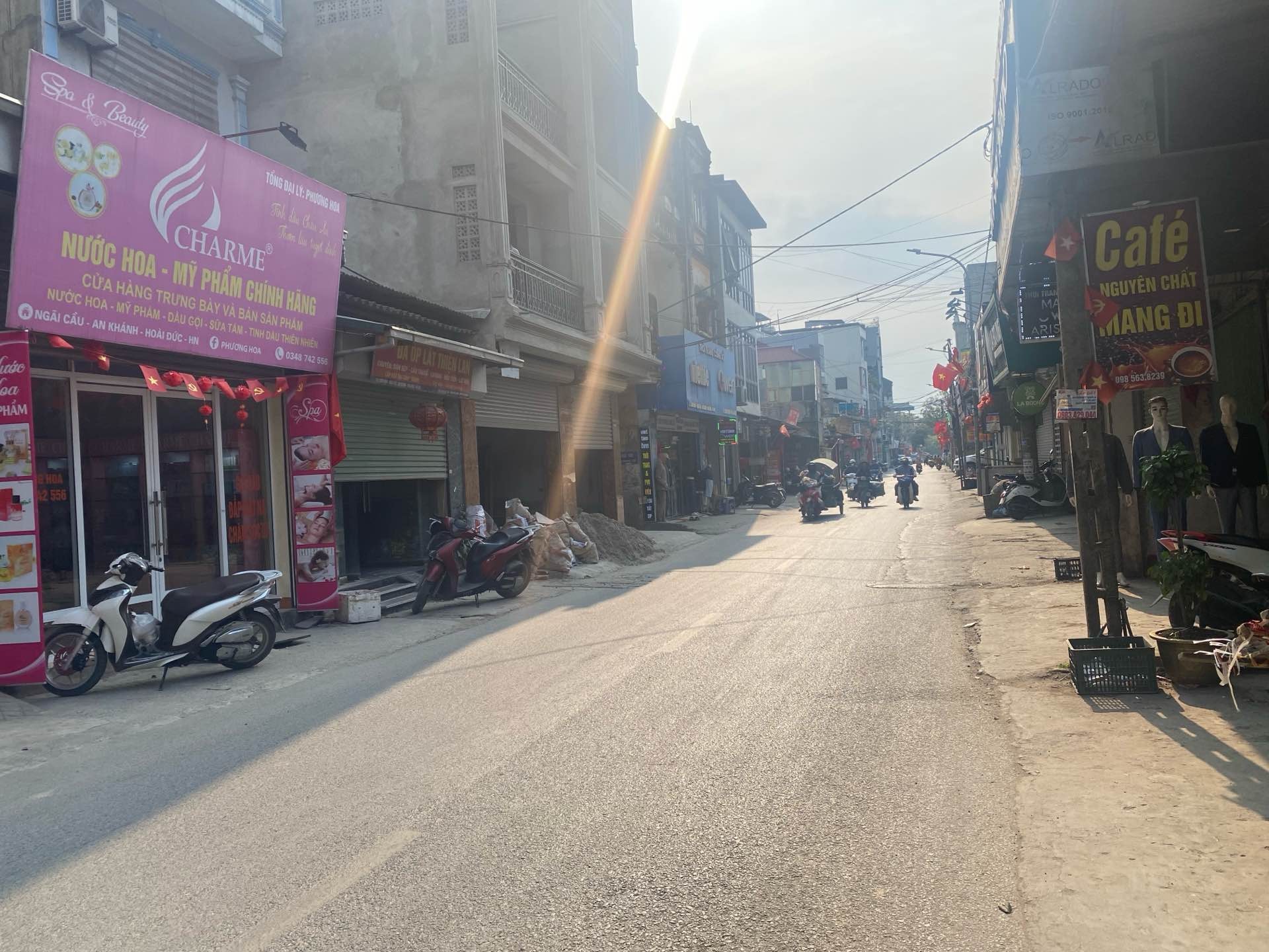 Bán nhà mặt phố mặt tỉnh lộ Ngãi Cầu An Khánh, kinh doanh thuận lợi