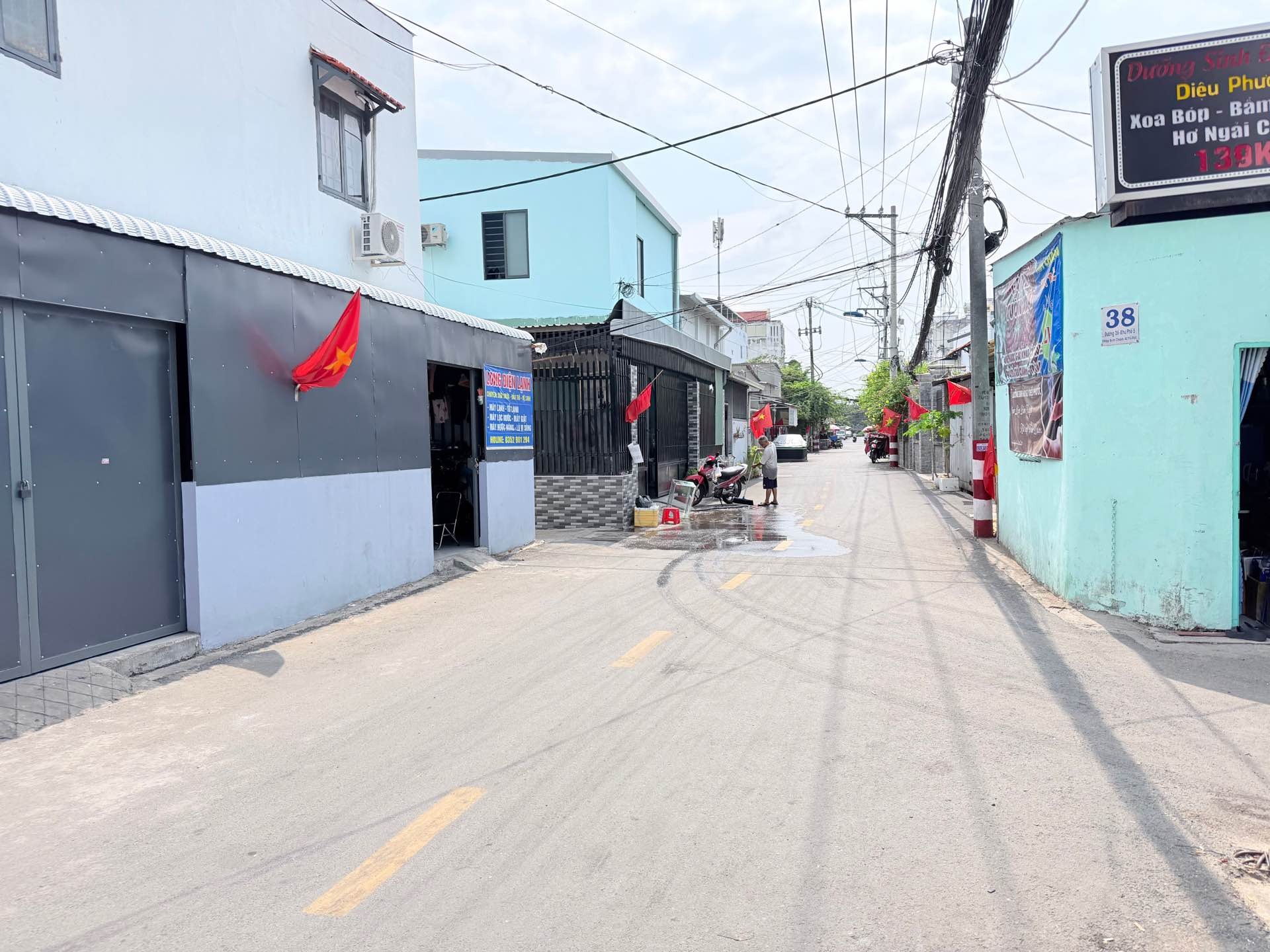 ĐẤT VUÔNG A4 - HẺM Ô TÔ - KHU BÊN SÔNG - NGAY PHẠM VĂN ĐỒNG - CHỈ 6.1T