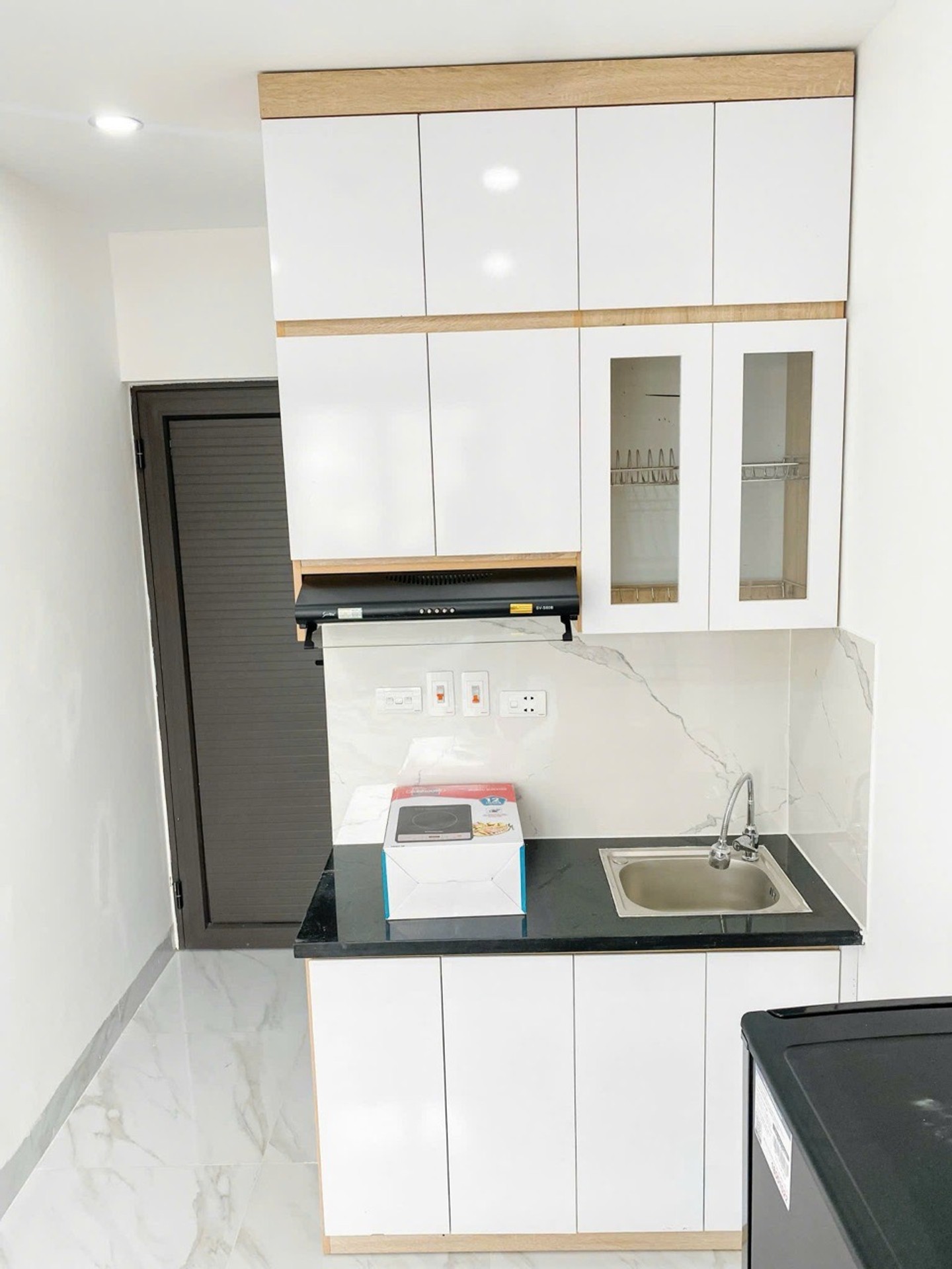 Bán nhà riêng 7 tầng mặt ngõ Vũ Tông Phan, Thanh Xuân, căn hộ dịch vụ cao cấp