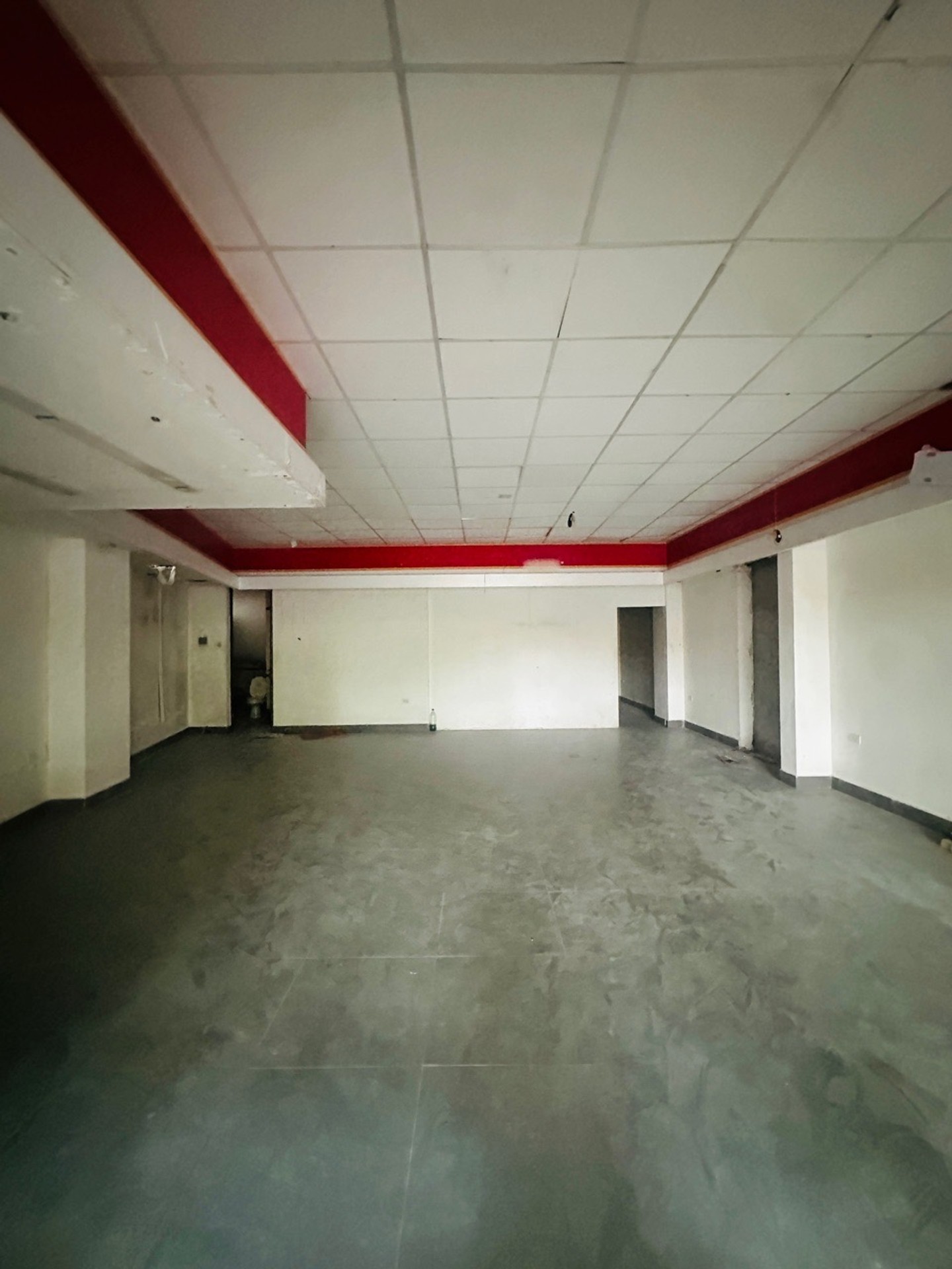 Nhà mặt phố lô góc 3 mặt thoáng kinh doanh đỉnh tại Việt Hưng