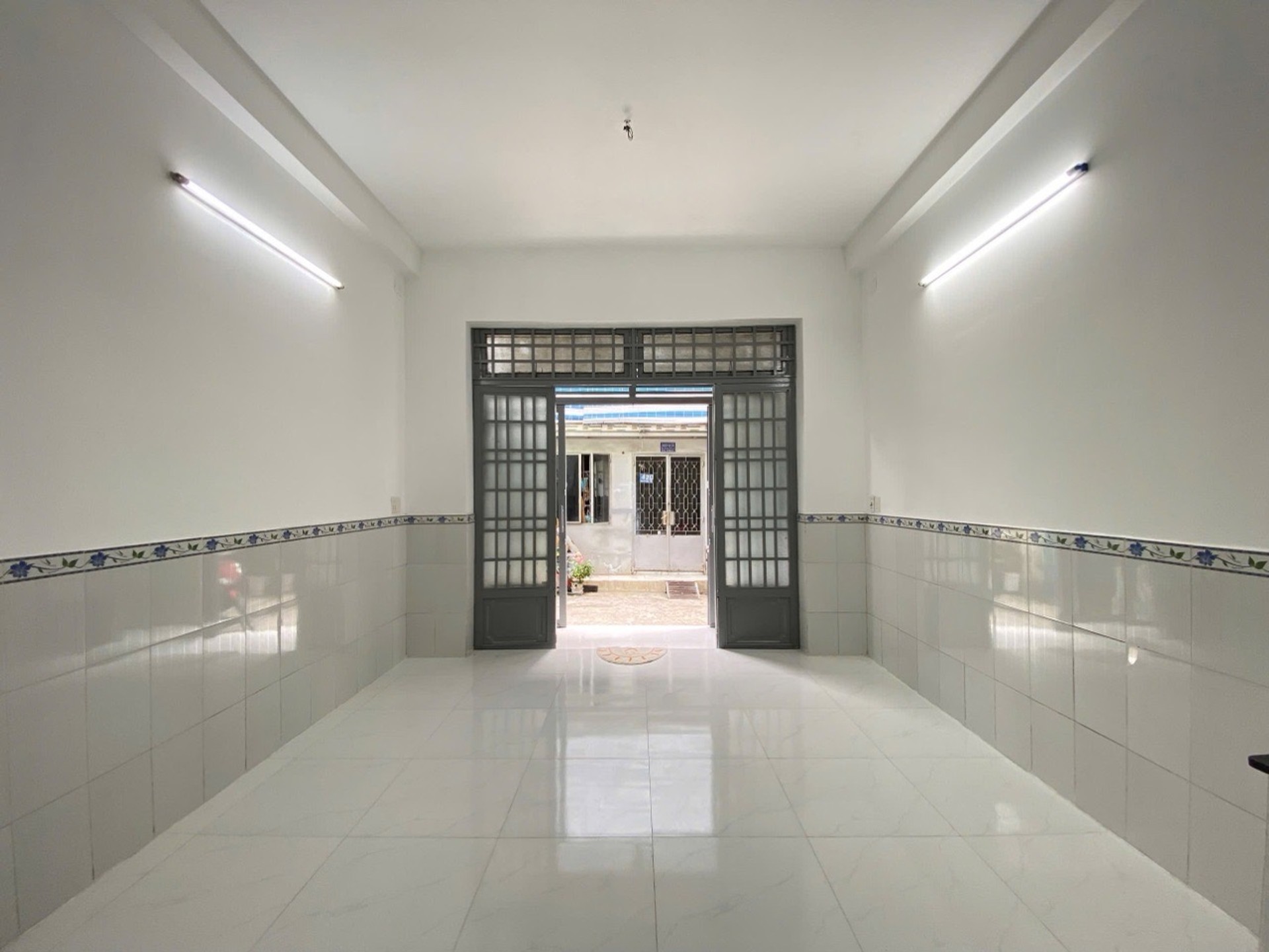 Nhà nhỏ xinh, giá tốt ngay Tân Thới Hiệp